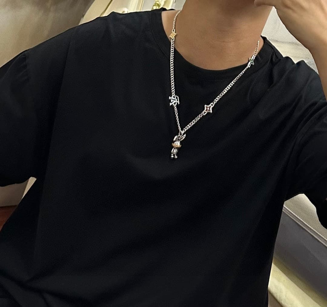 lv-necklace_18_3.jpg