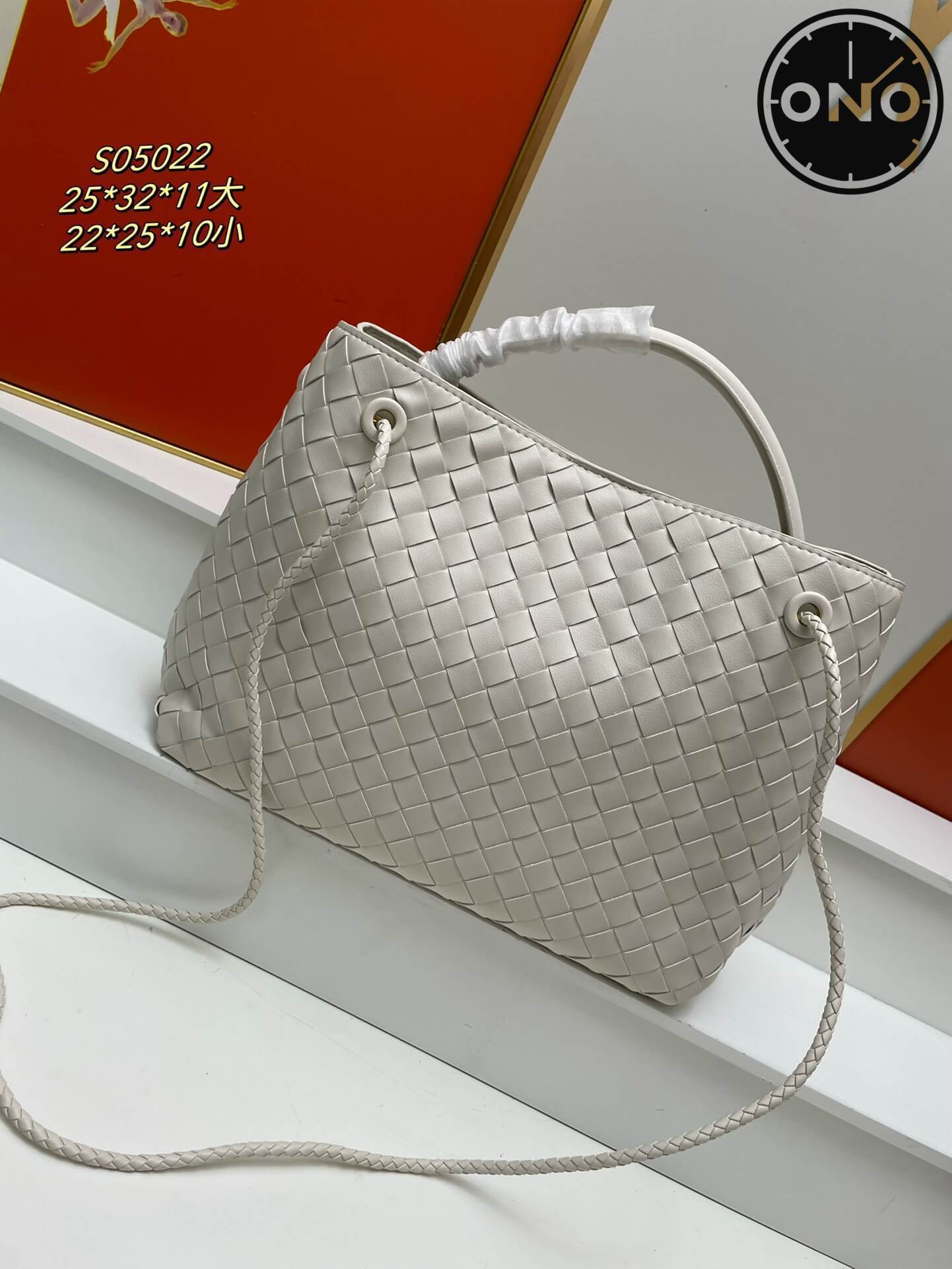 bottega_veneta_women_13_1.jpg