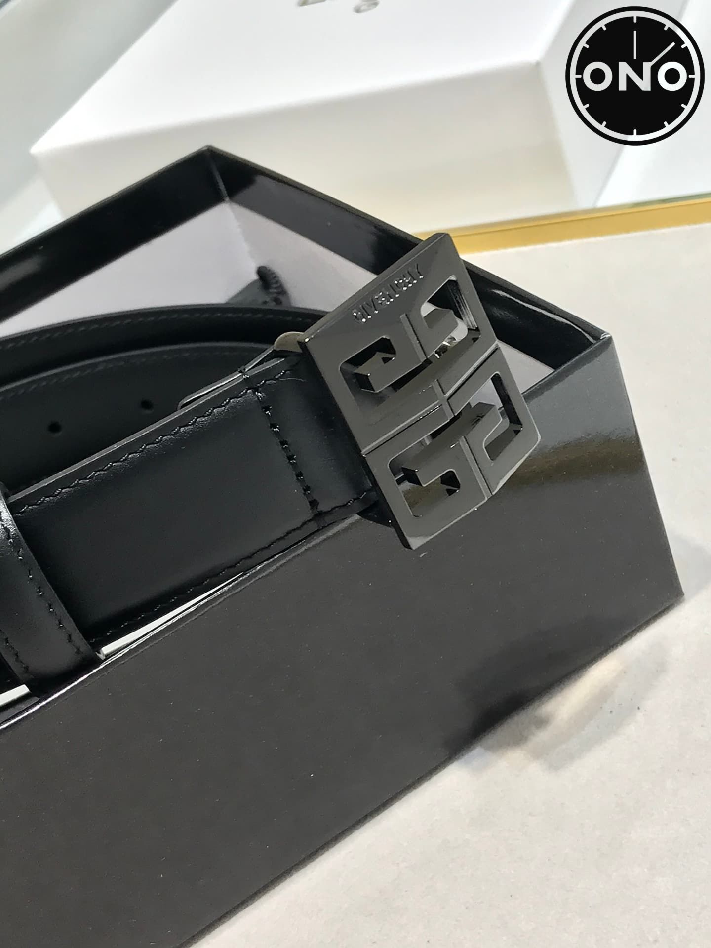 givenchy_belt_47_8.jpg