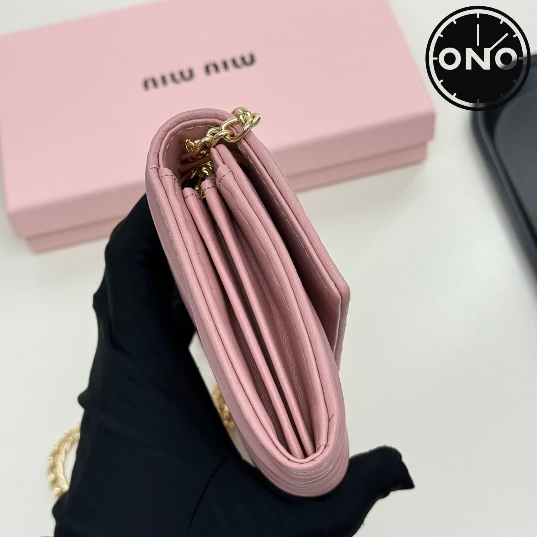 miumiu_wallet_2_5.jpg