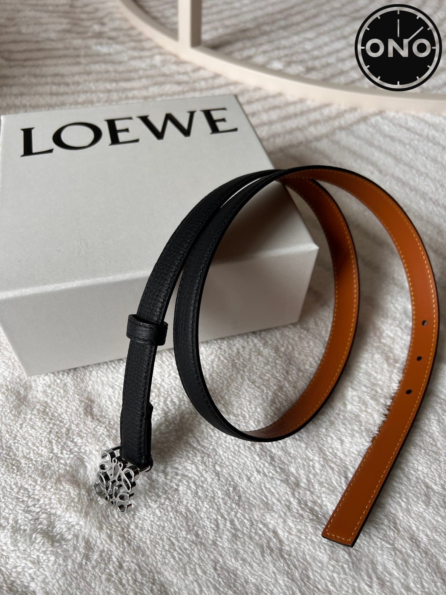 loewe_belt_50_1.jpg