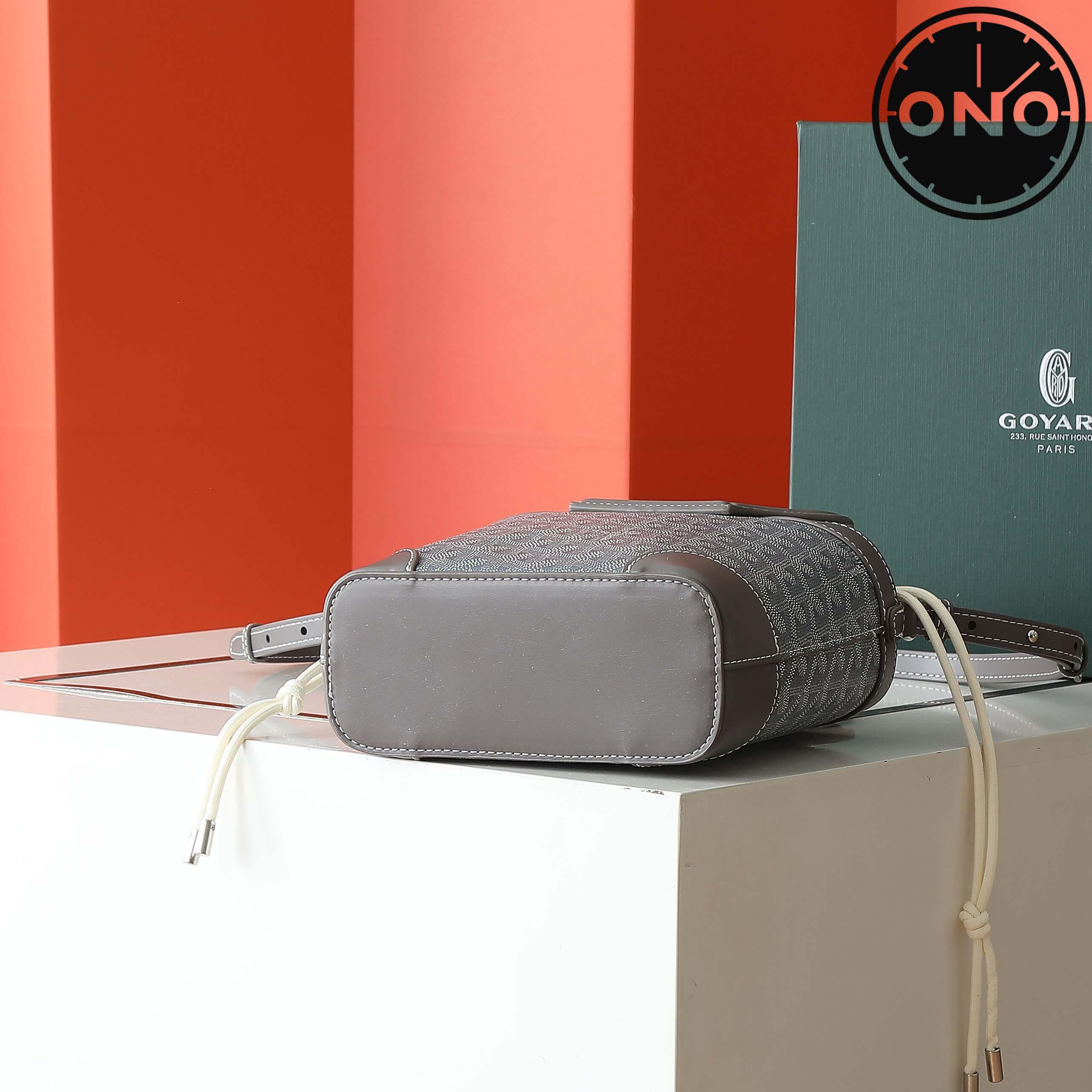 goyard_women_27_4.jpg