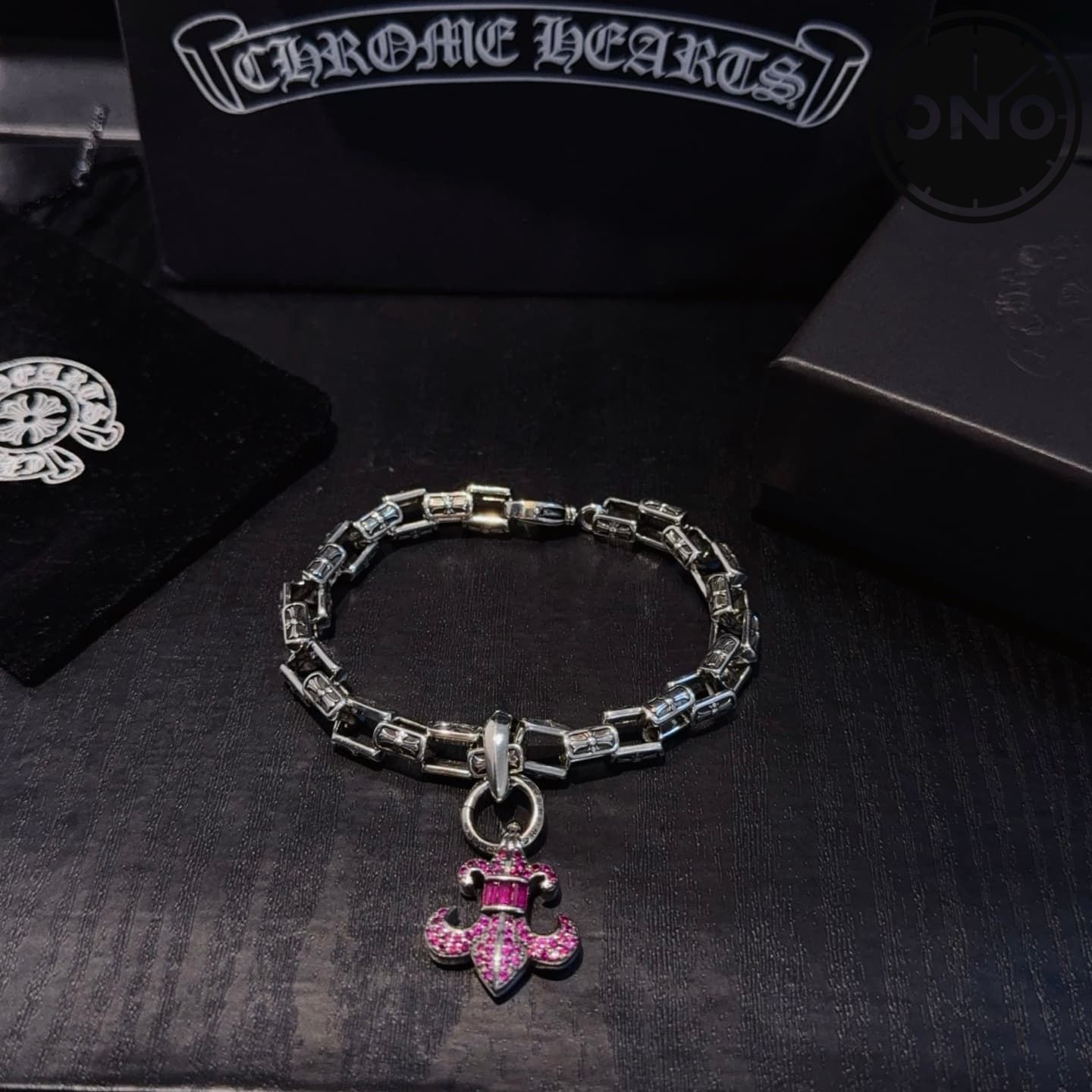 chrome-hearts-bracelet_56_3.jpg