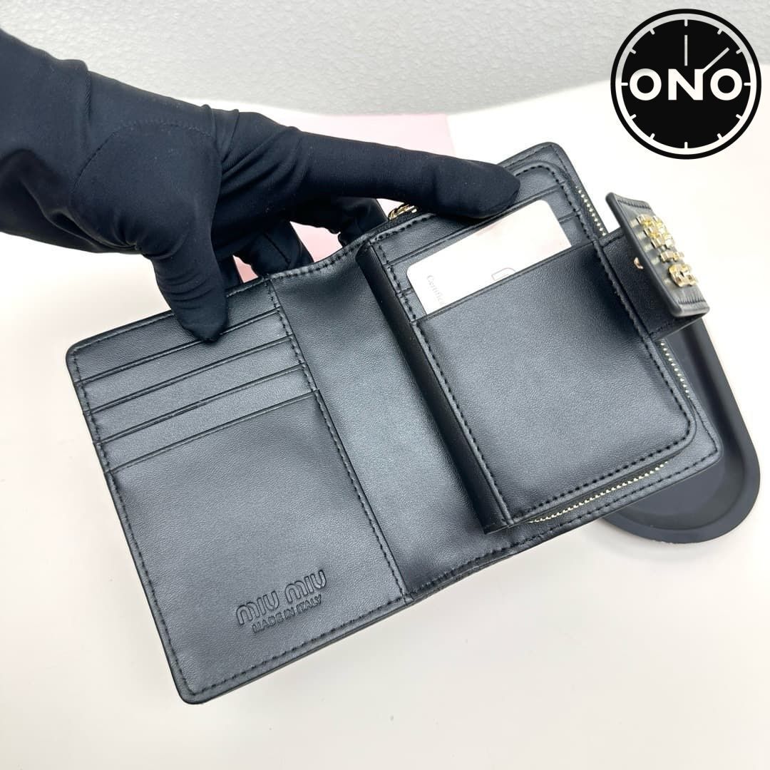 miumiu_wallet_20_7.jpg