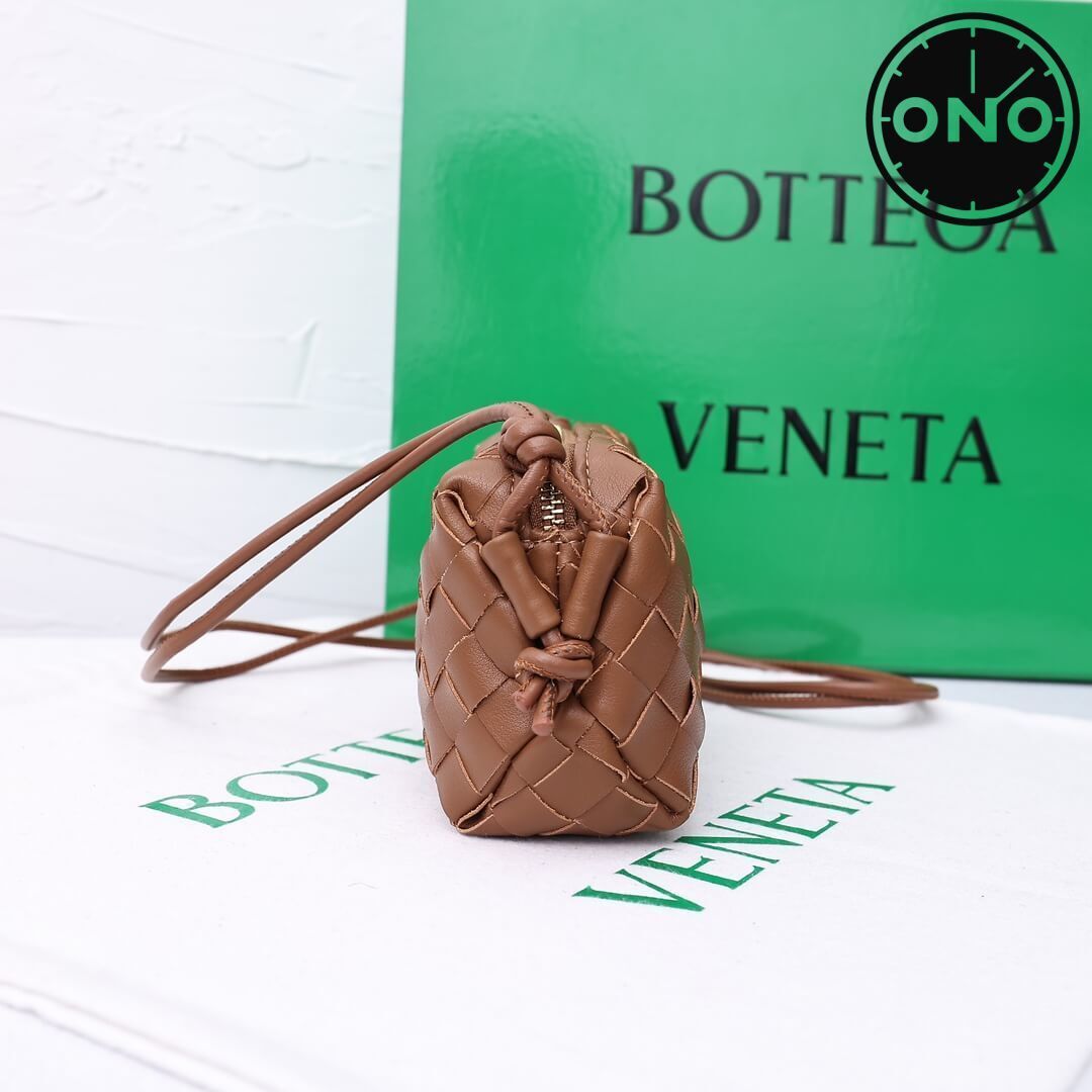 bottega_veneta_women_172_2.jpg