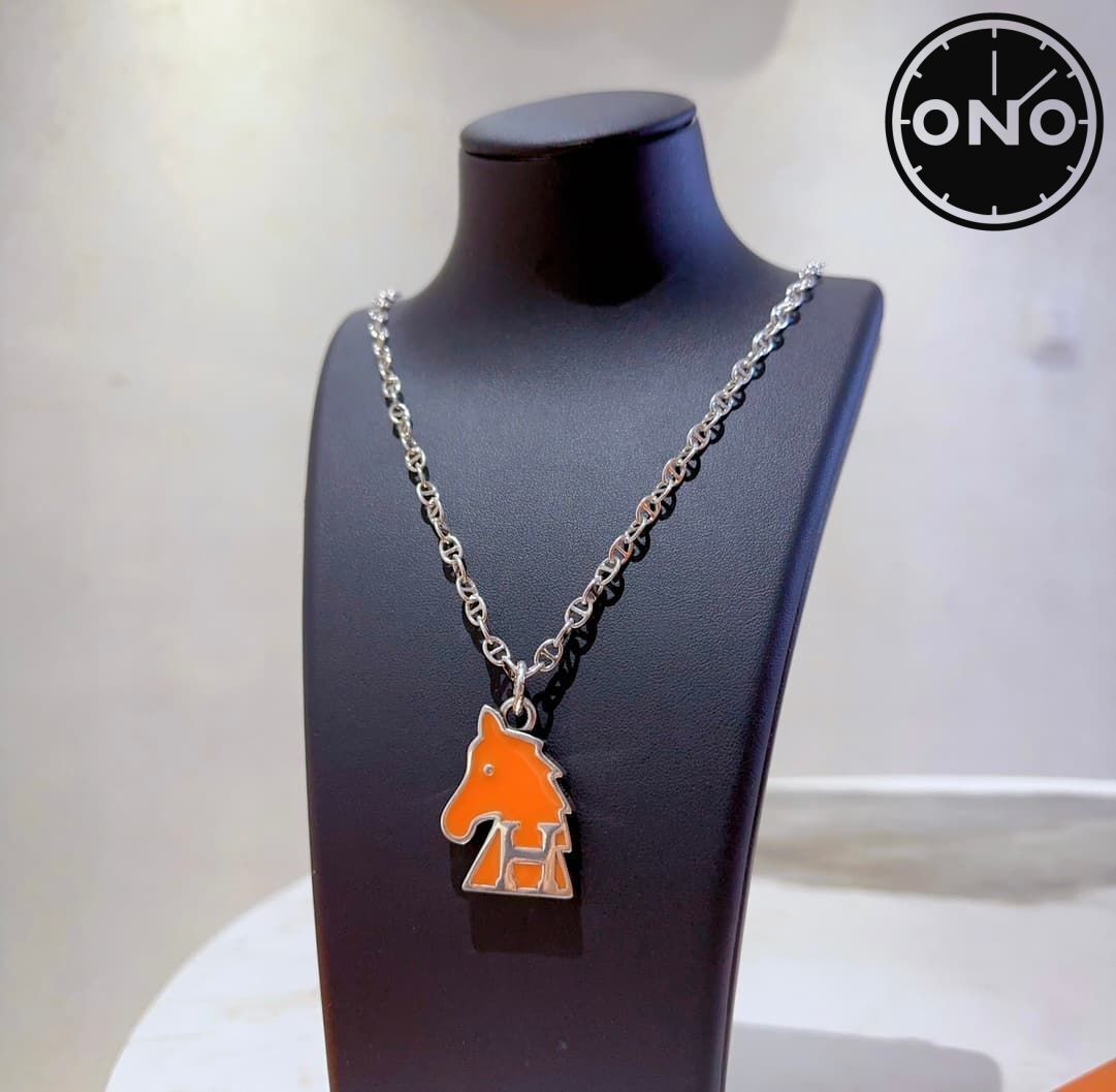hermes-necklace_52_1.jpg