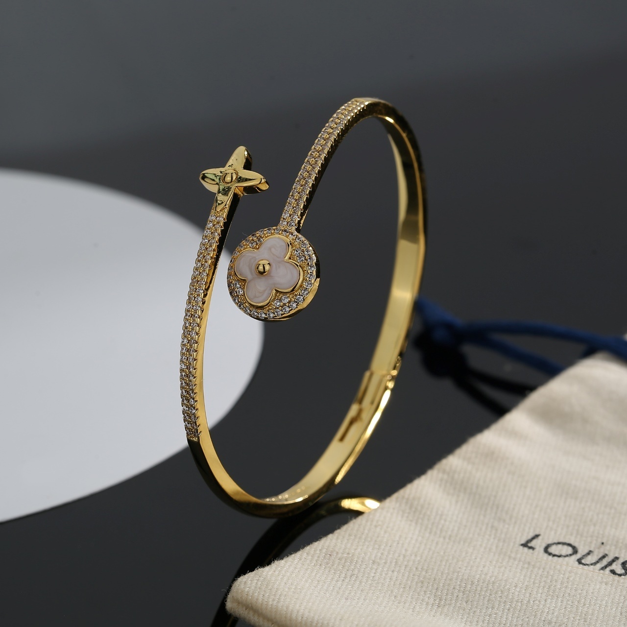 lv-bracelet_19_4.jpg