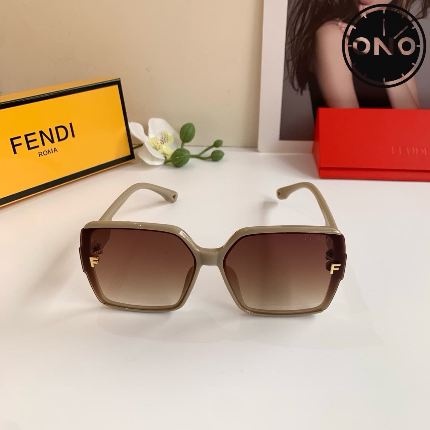 fendi-glasses_36_3.jpg