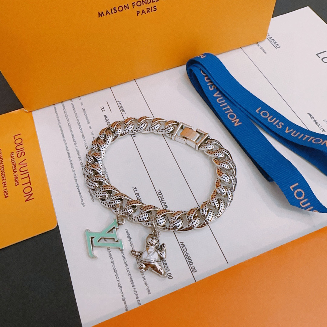 lv-bracelet_8_4.jpg