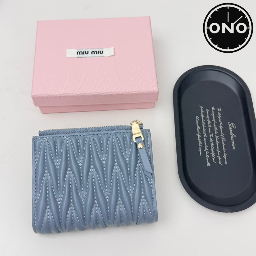 miumiu_wallet_21_2.jpg