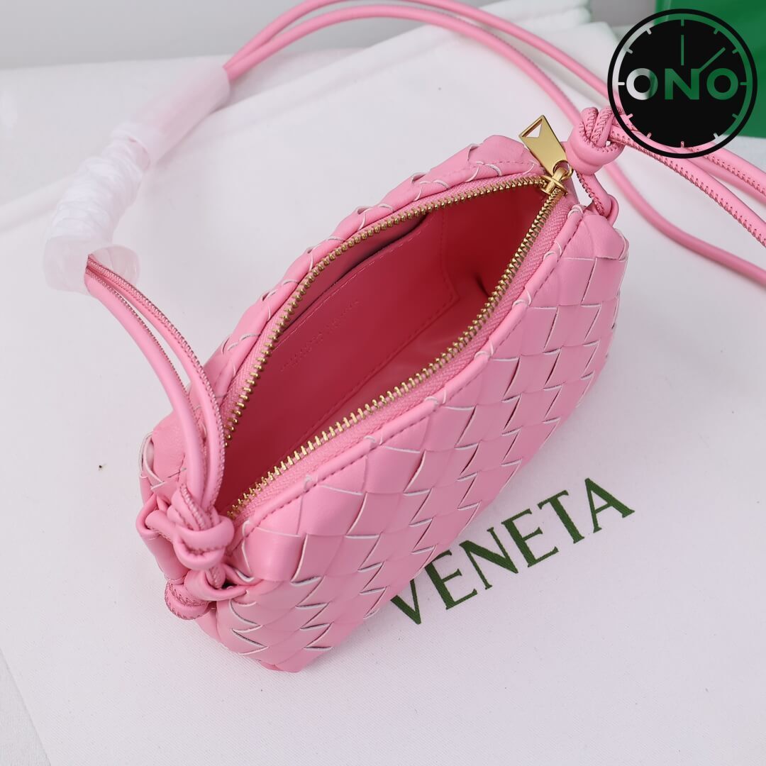 bottega_veneta_women_168_7.jpg