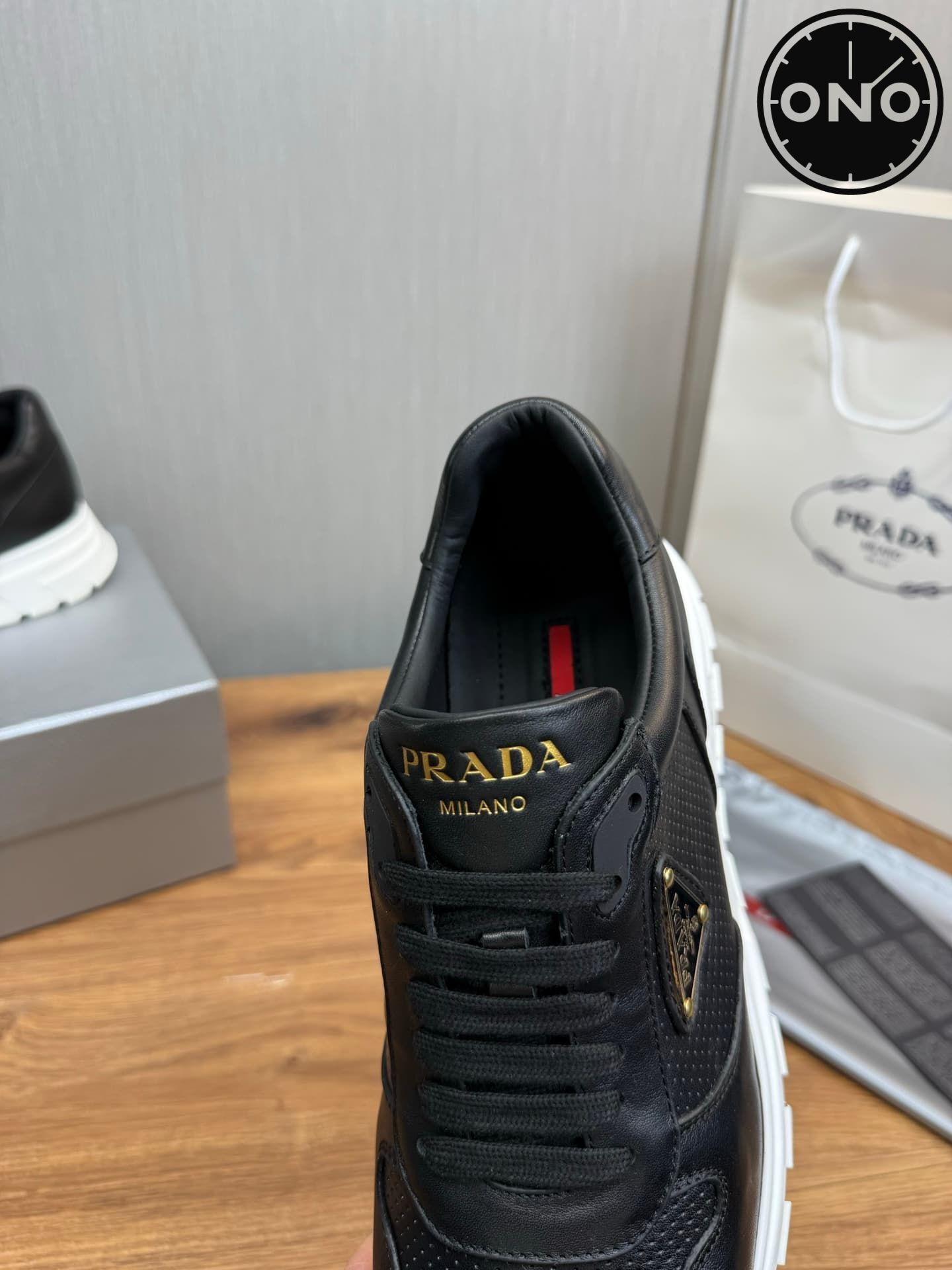 prada-sports-shoes_32_7.jpg