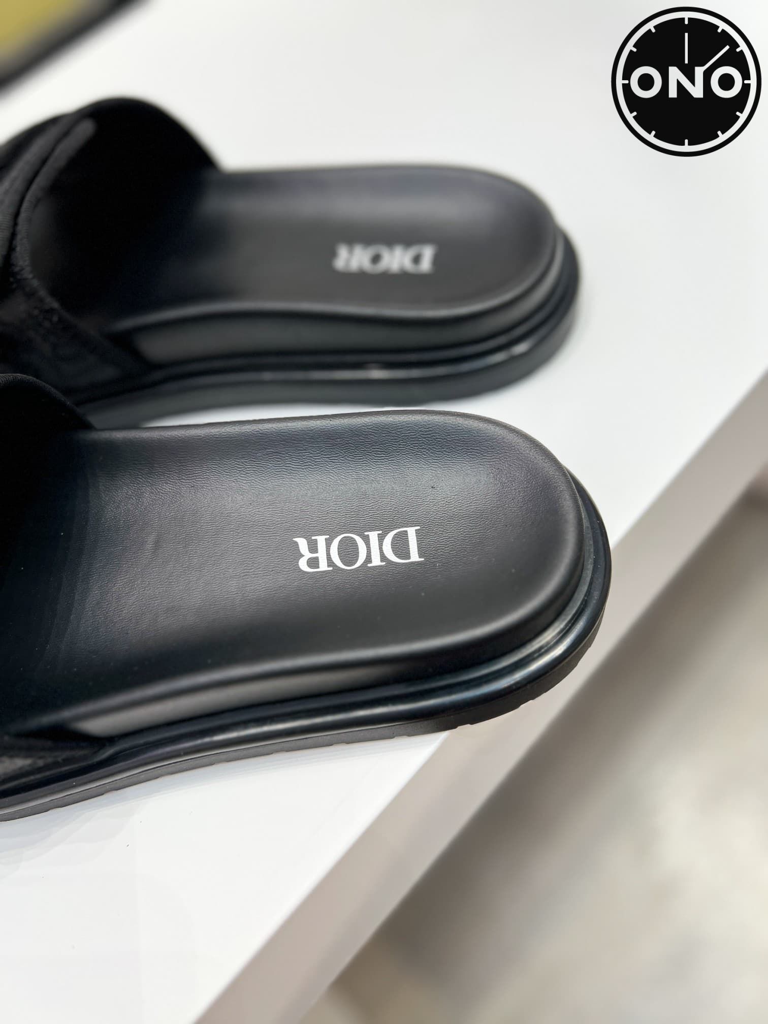 dior-slippers_12_8.jpg
