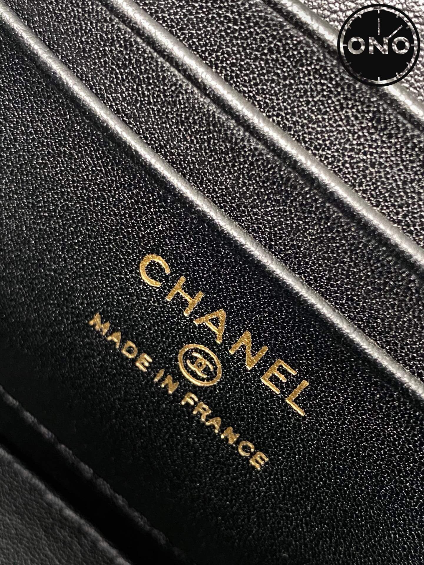 chanel_women_55_8.jpg