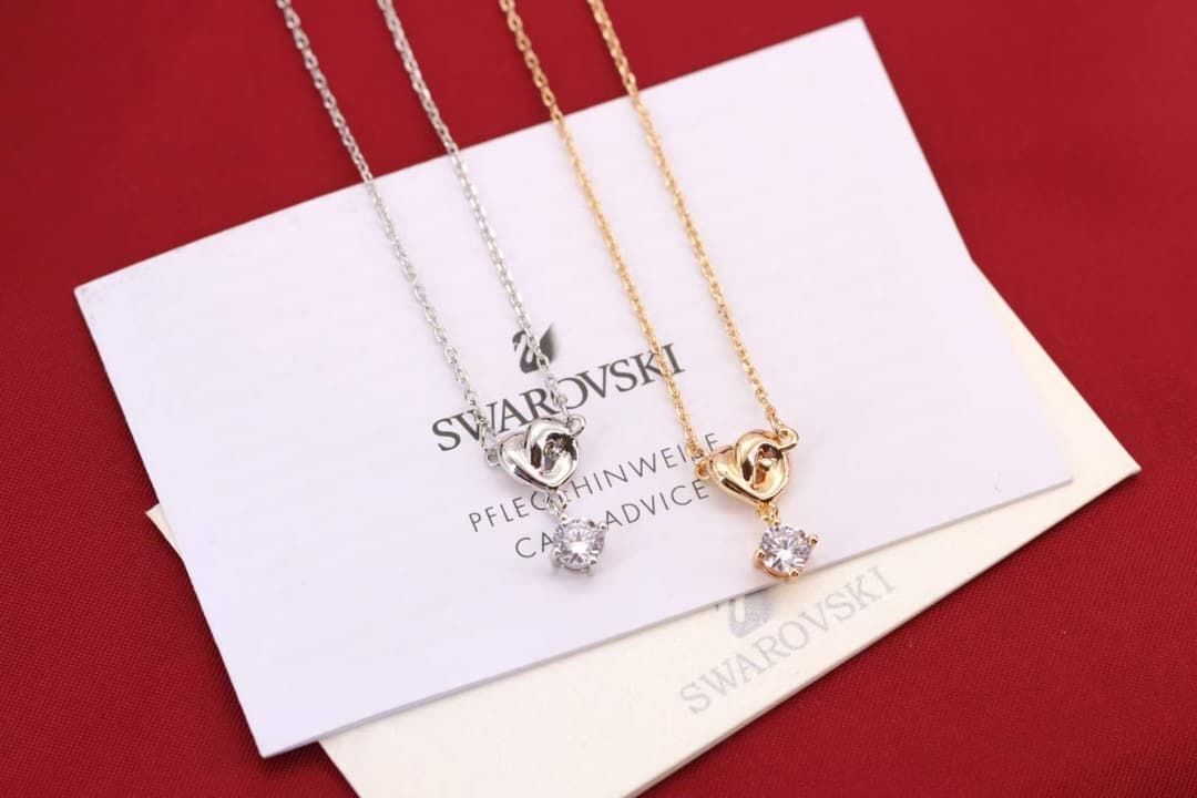 swarovski-necklace_14_2.jpg