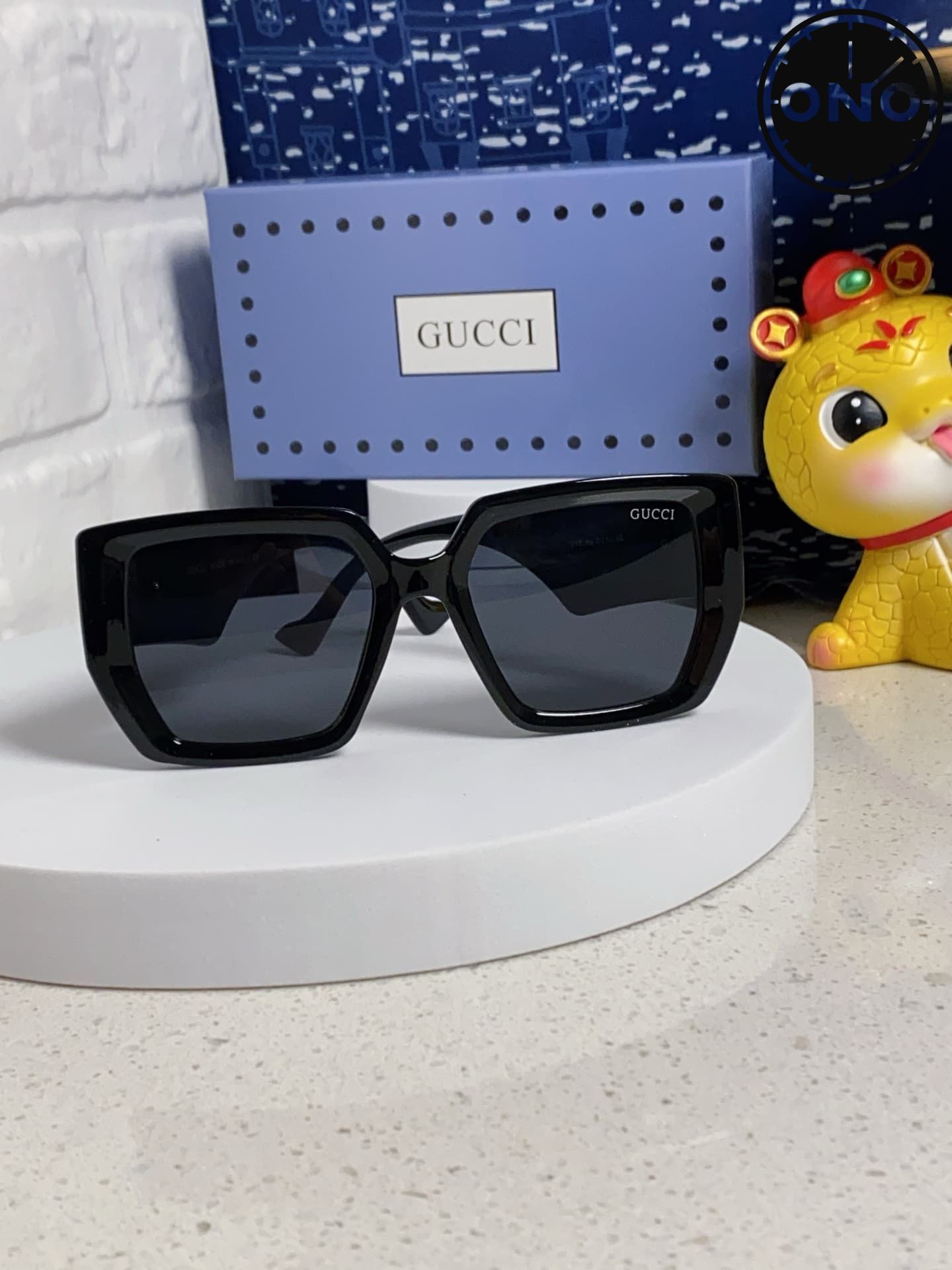 gucci-glasses_26_1.jpg