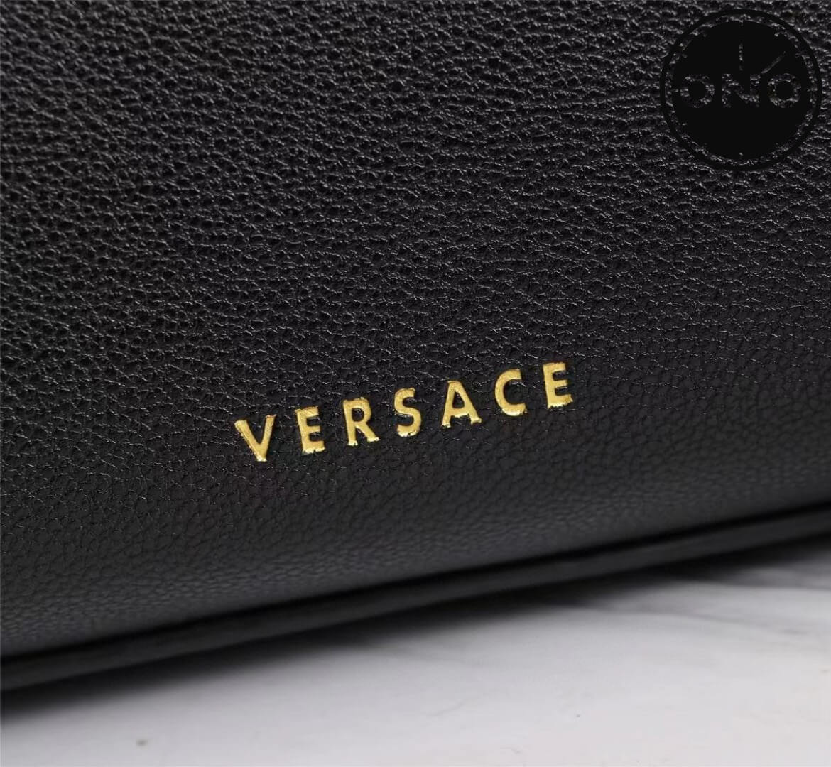 versace_women_43_7.jpg