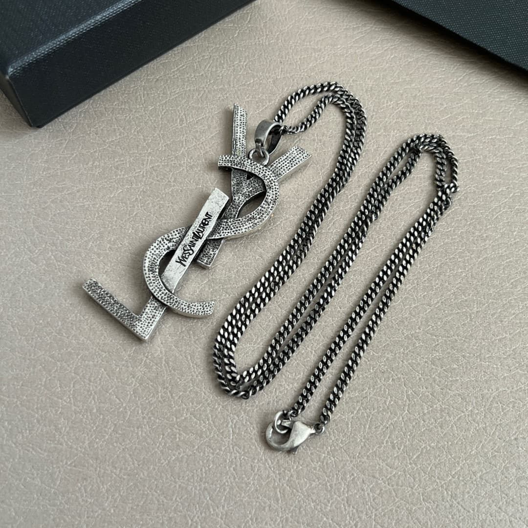 ysl-necklace_6_5.jpg