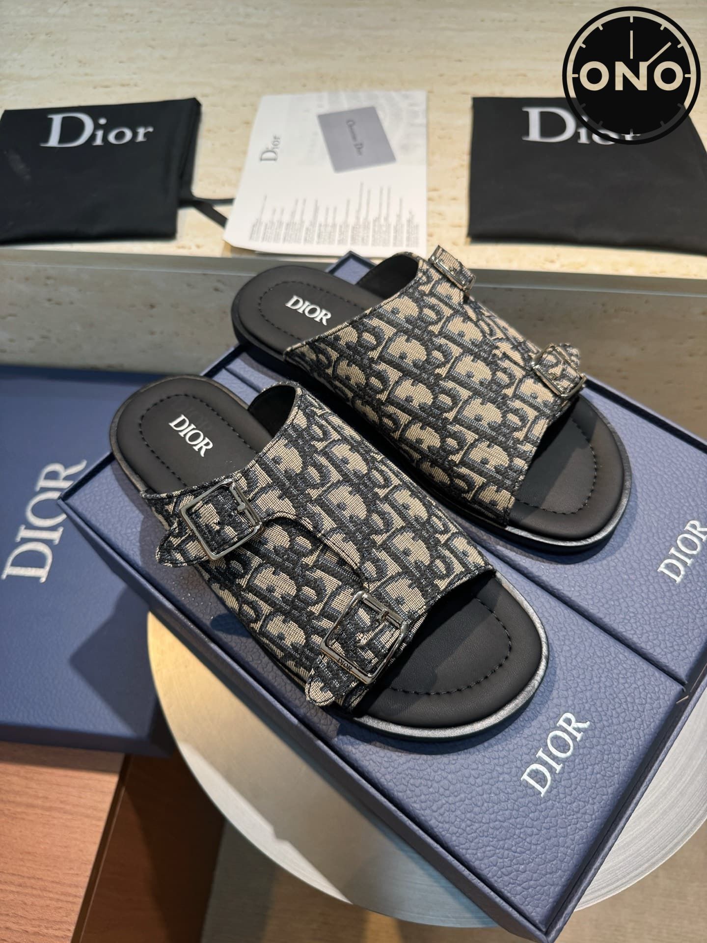 dior-slippers_20_1.jpg
