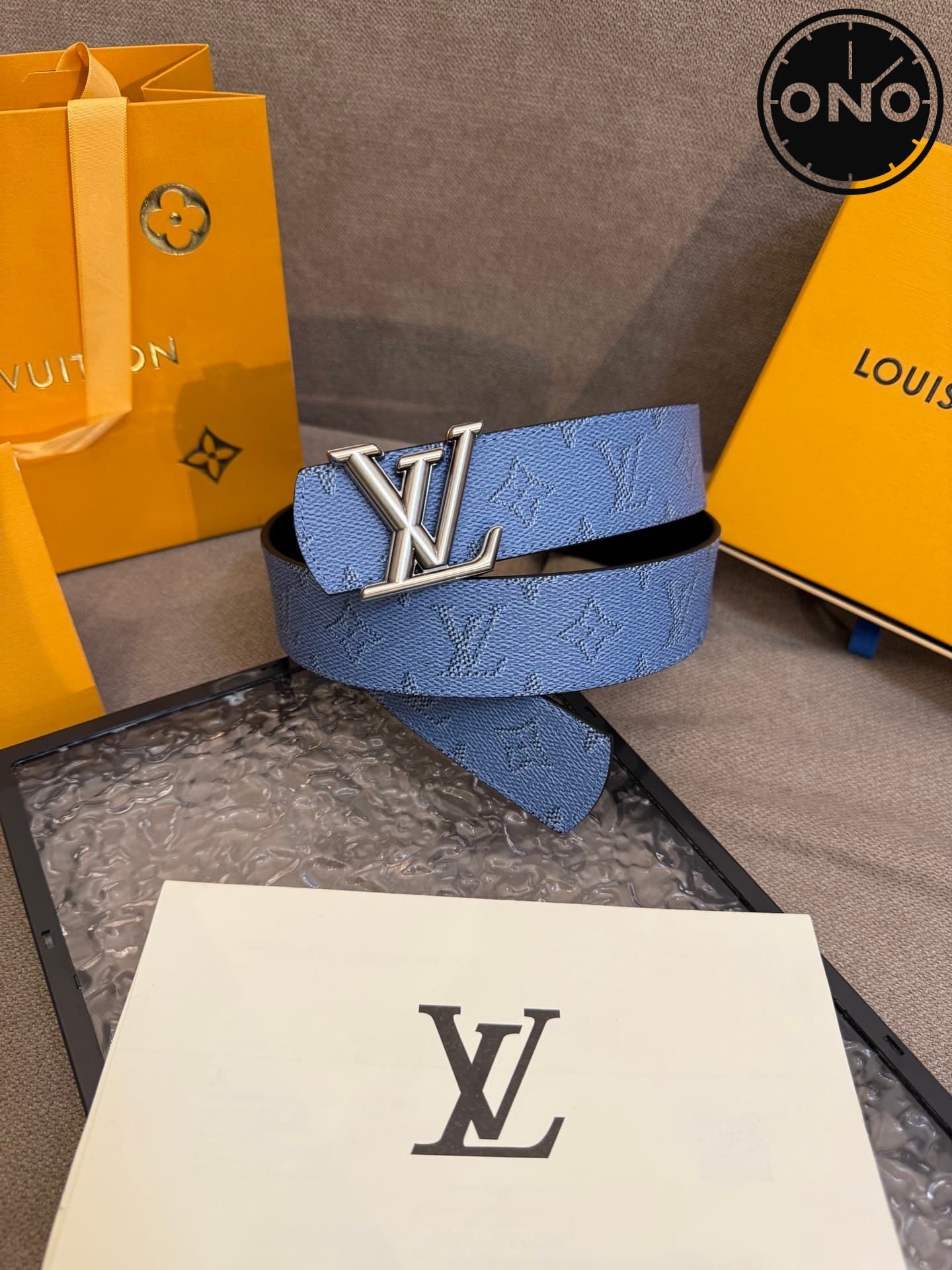 lv_belt_64_2.jpg