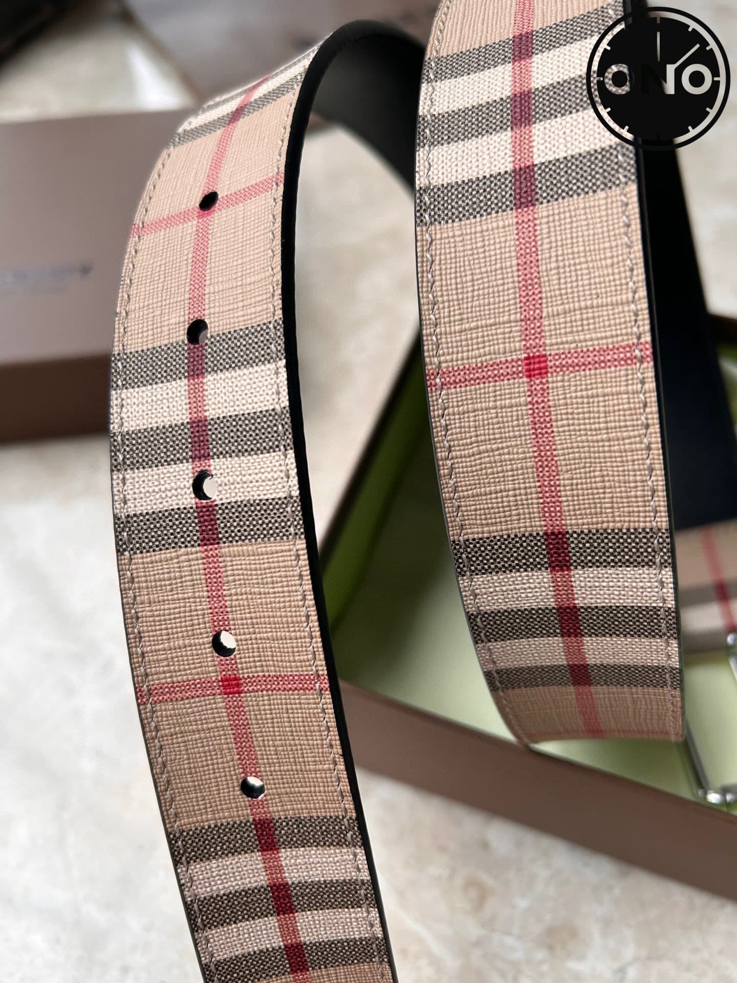 burberry_belt_141_3.jpg