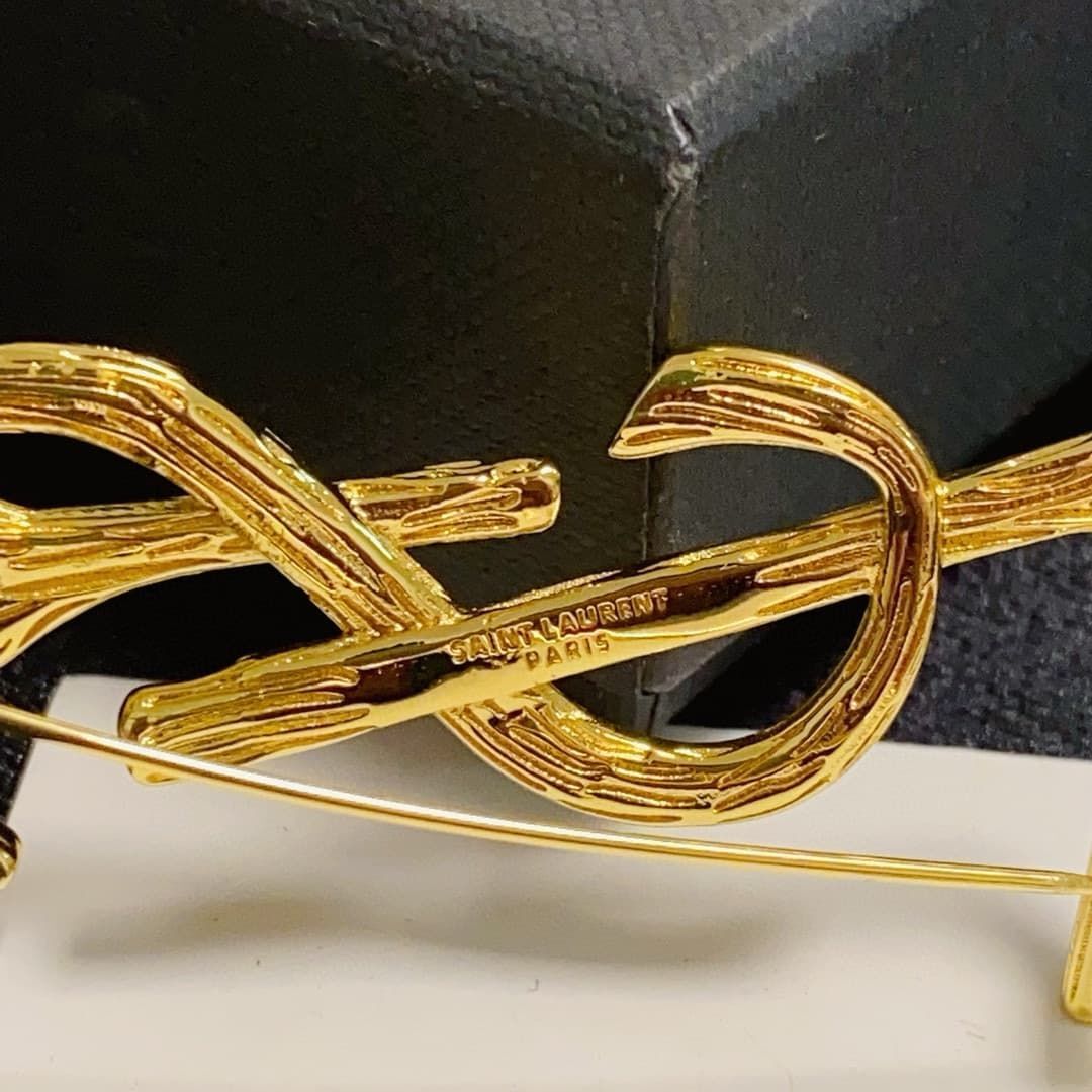 ysl-brooch_7_2.jpg