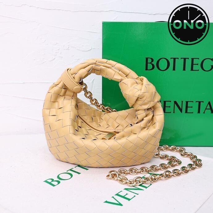 bottega_veneta_women_78_1.jpg