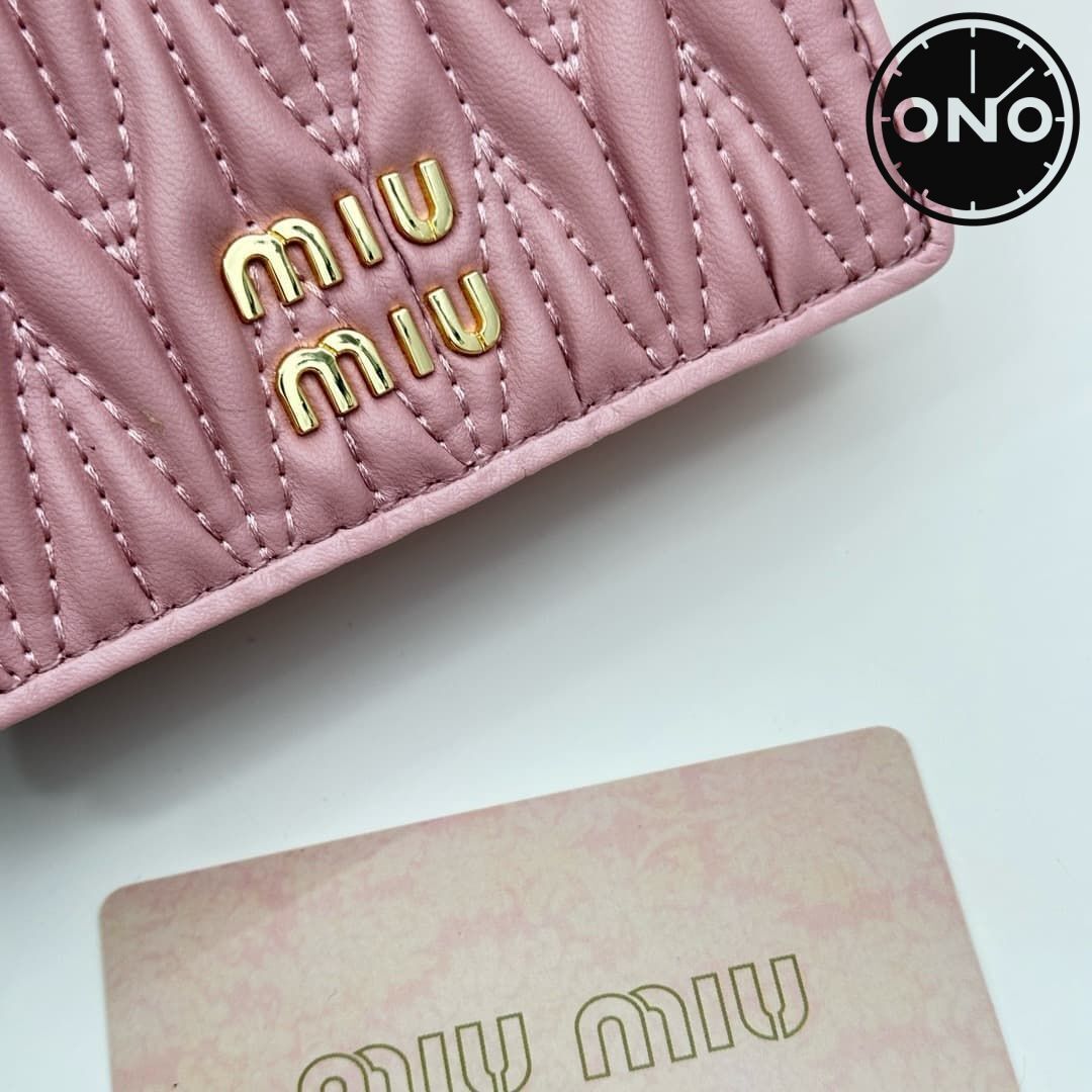 miumiu_wallet_6_5.jpg