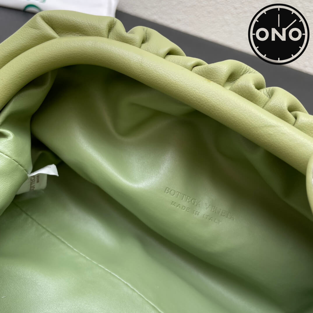 bottega_veneta_women_157_8.jpg