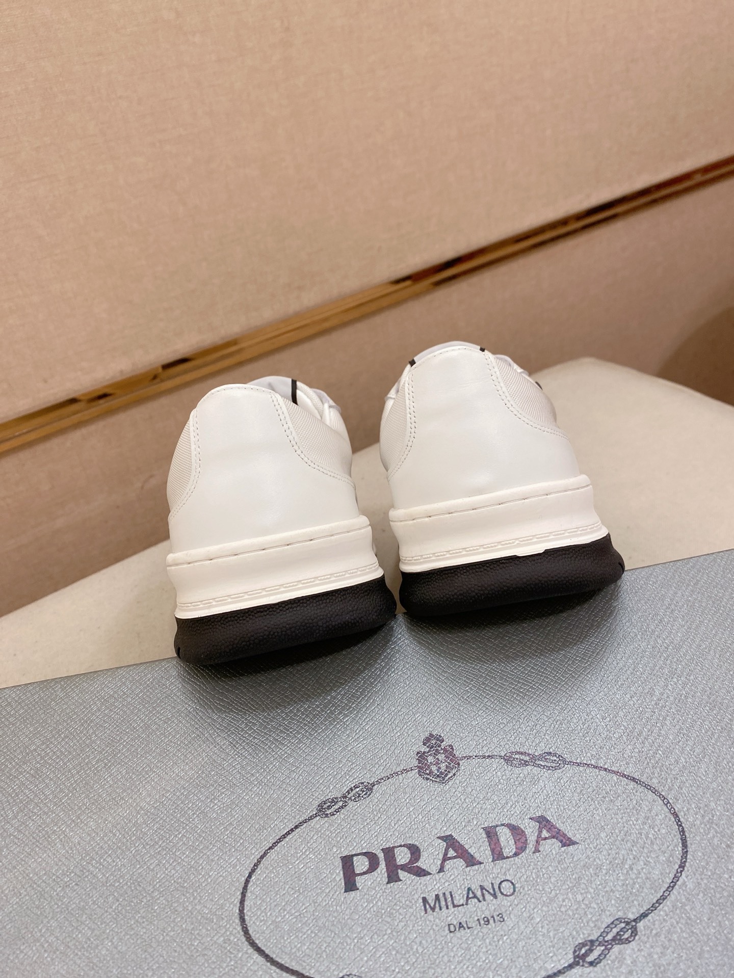 prada-casual-shoes_2_7.jpg