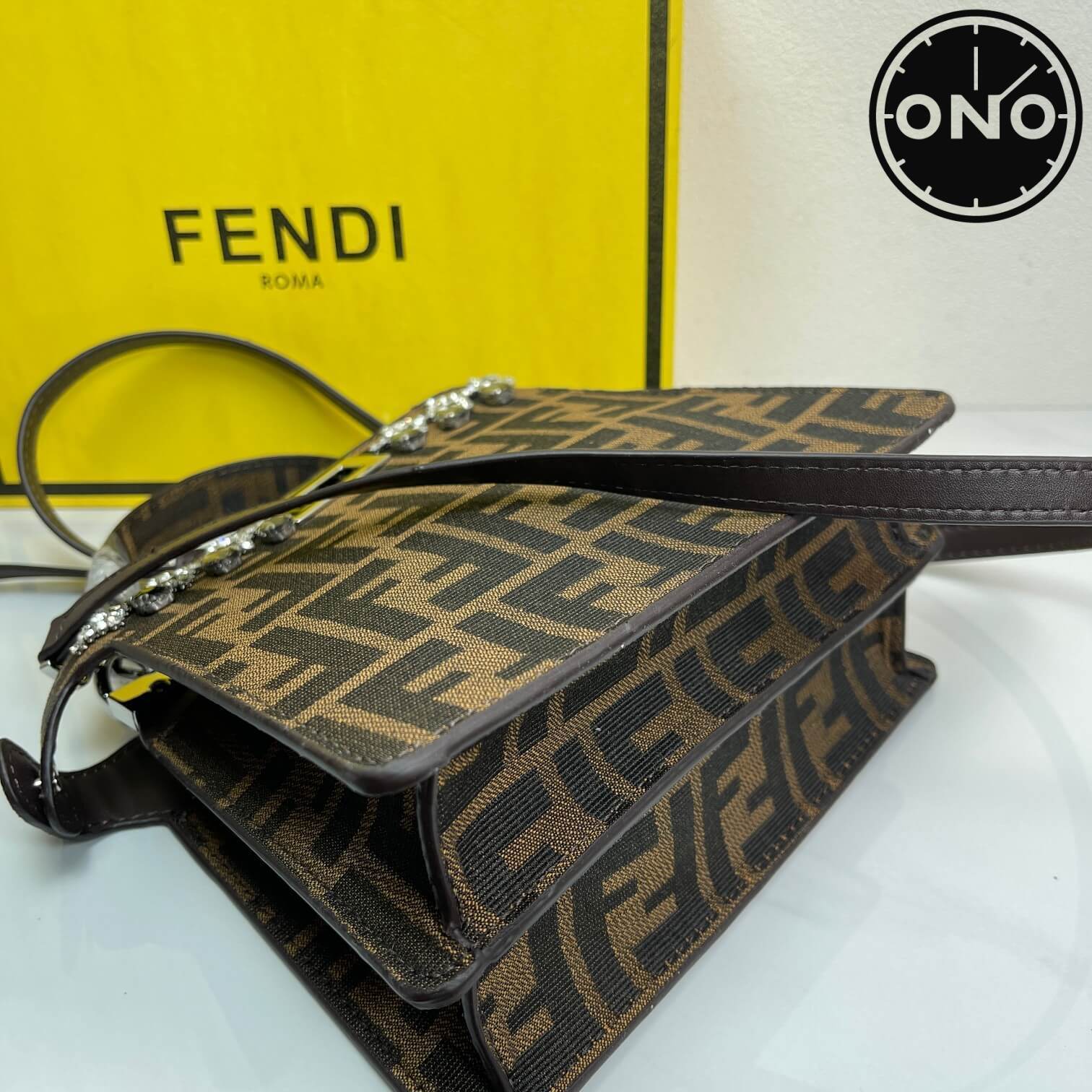 fendi_women_65_3.jpg
