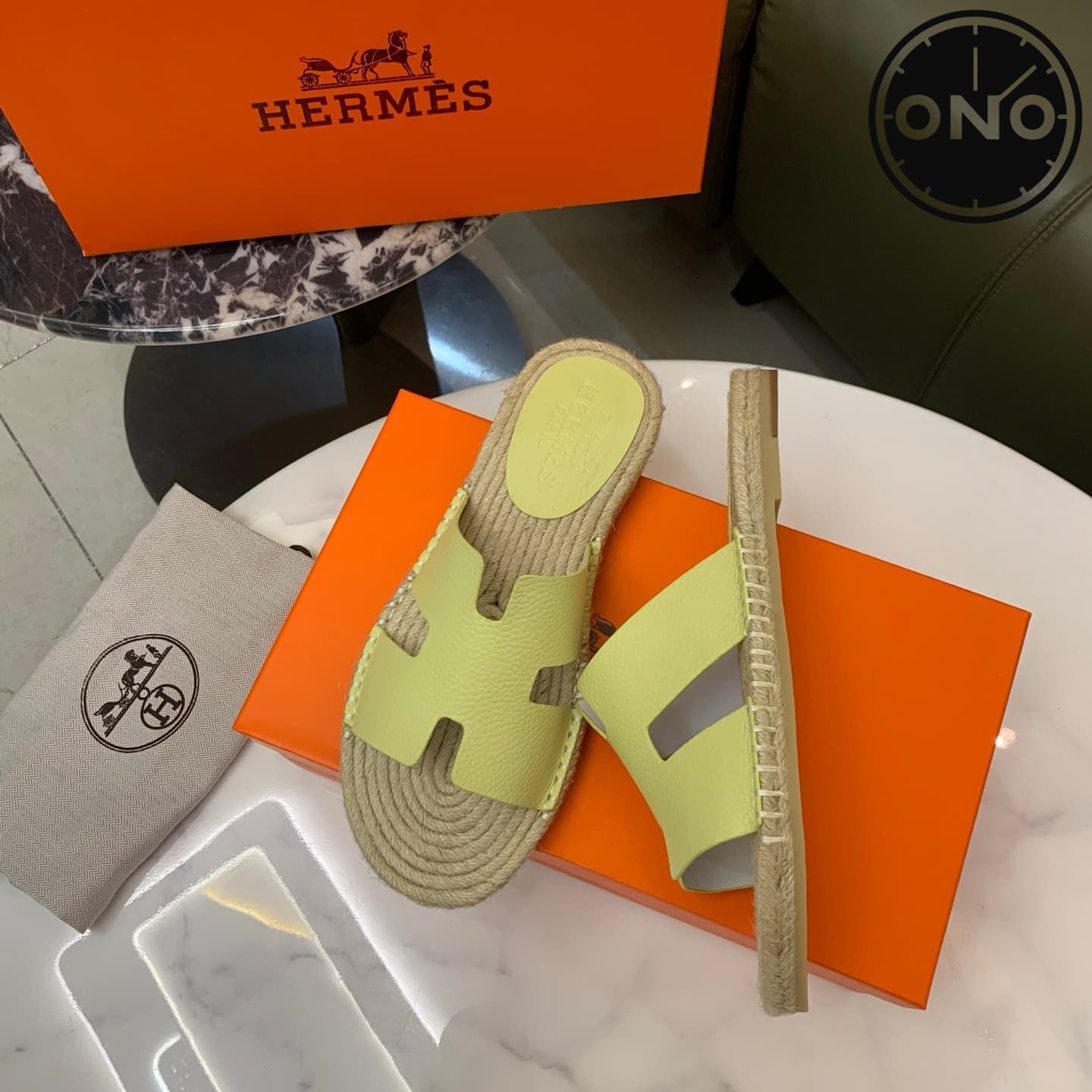 hermes-slippers_41_1.jpg