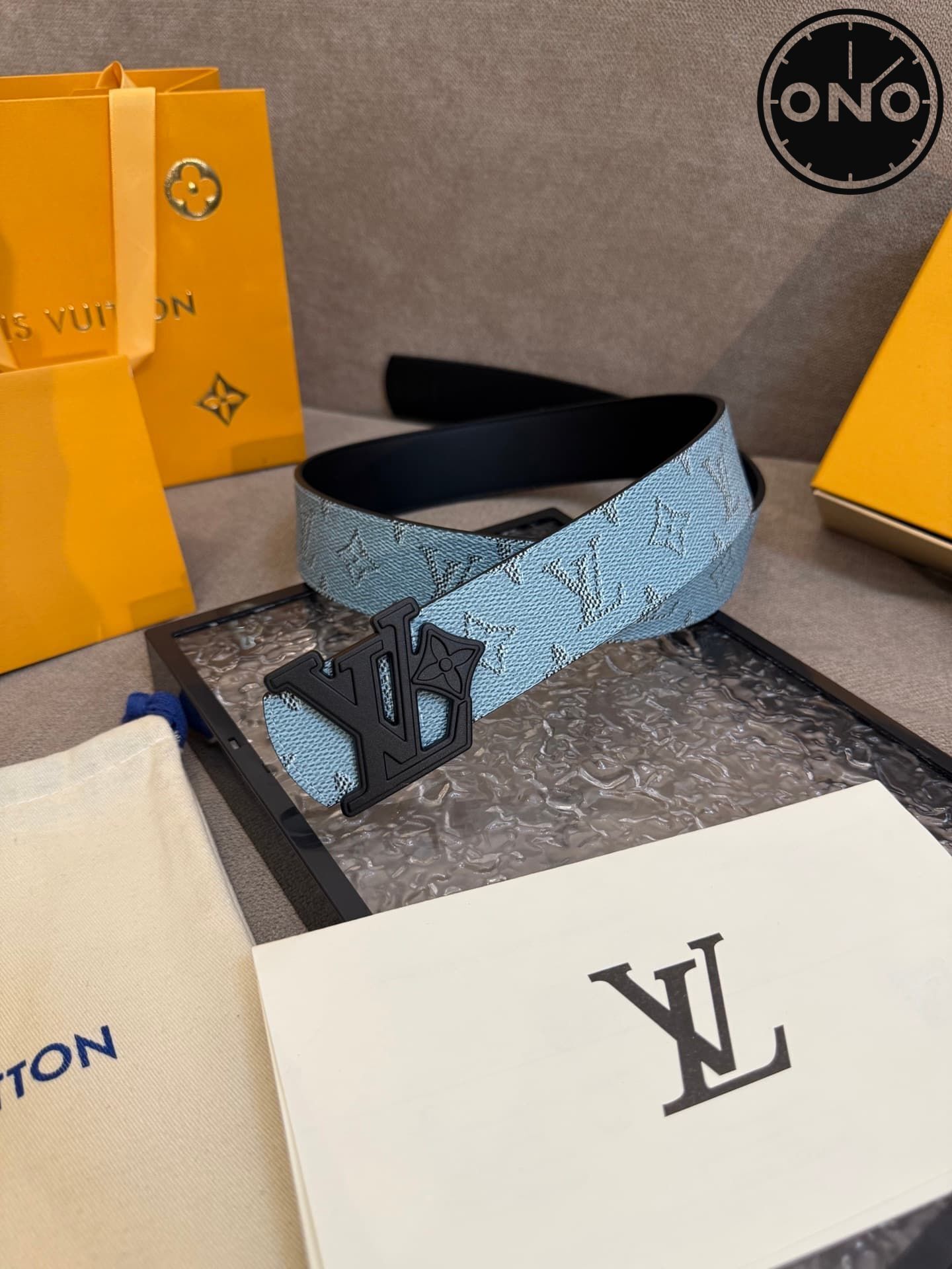 lv_belt_68_1.jpg