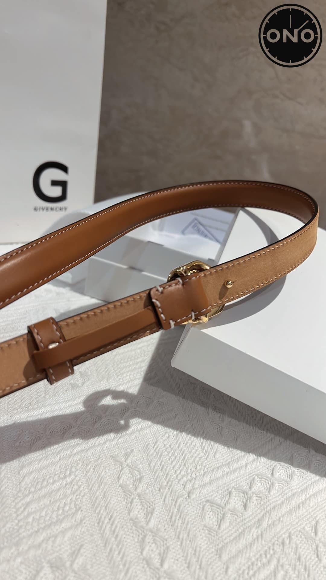 givenchy_belt_93_2.jpg