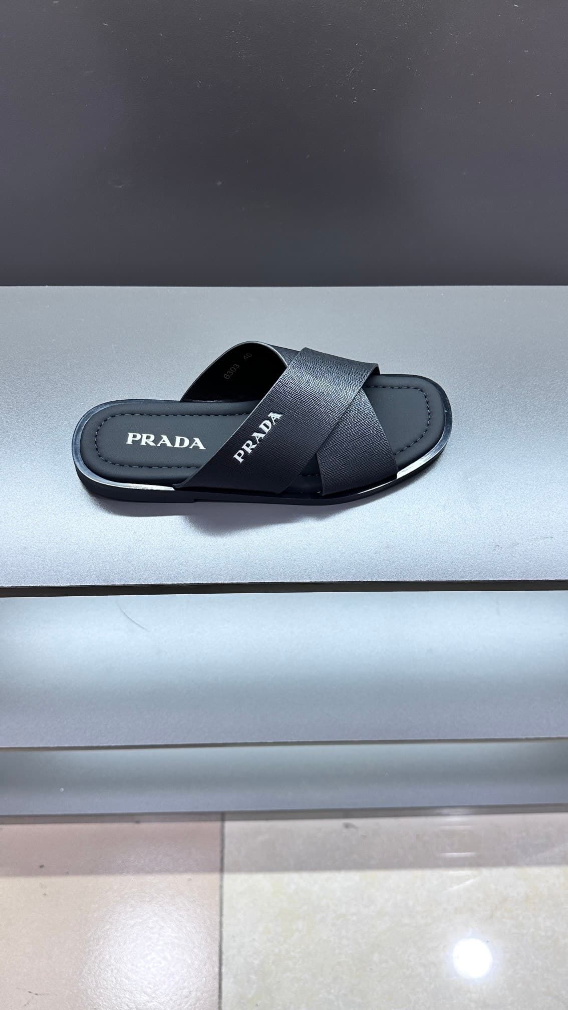 prada-slippers_44_4.jpg