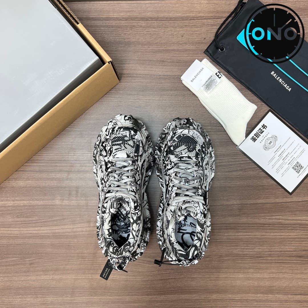 balenciaga-shoes_150_2.jpg