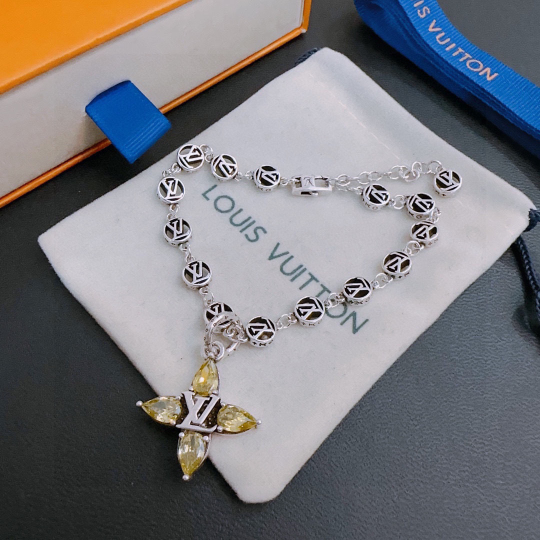 lv-bracelet_36_7.jpg