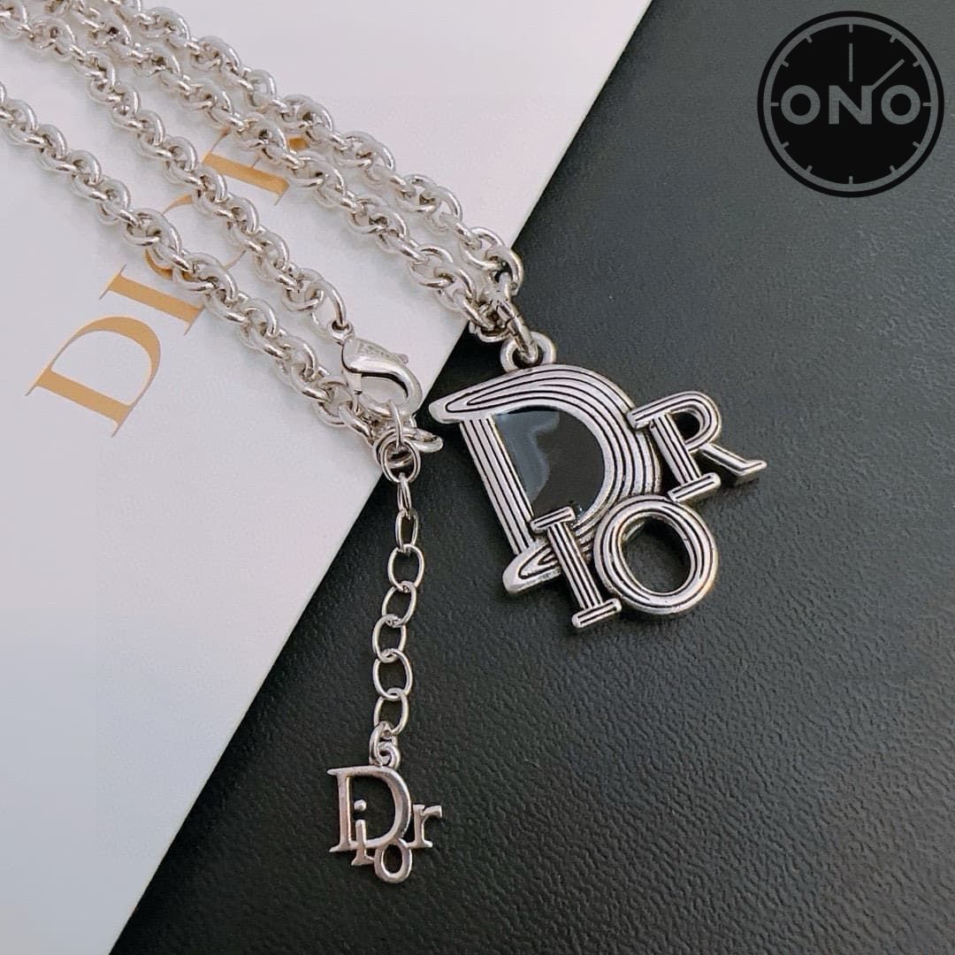 dior-necklace_35_2.jpg