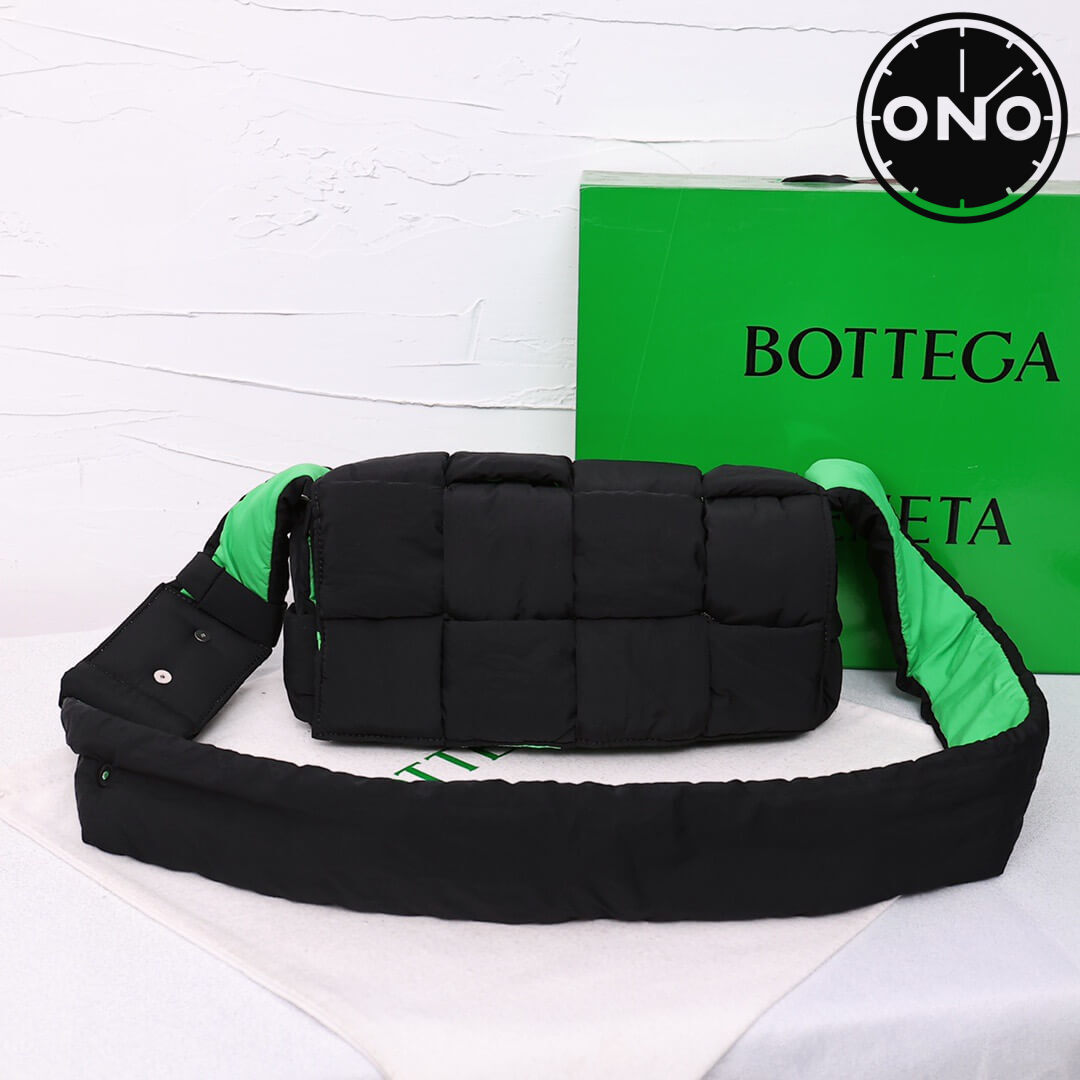 bottega_veneta_women_109_1.jpg
