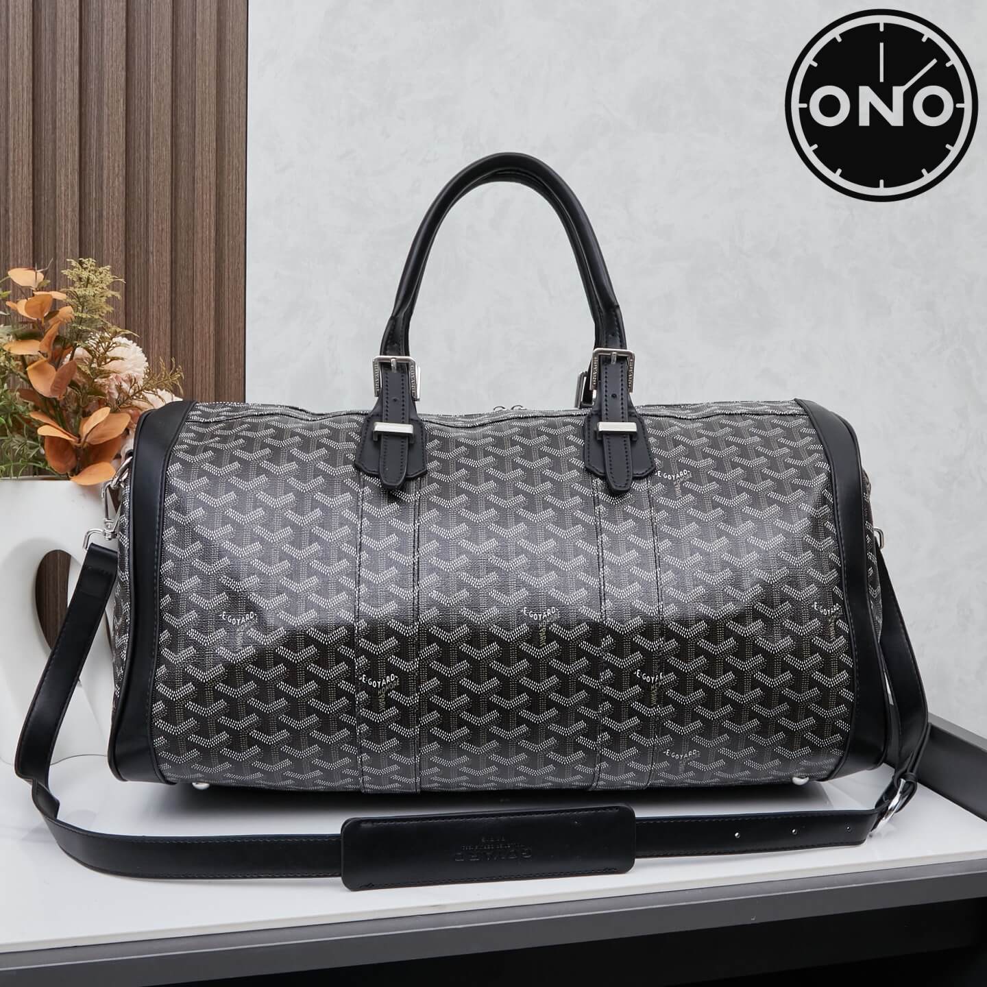 goyard_women_45_2.jpg