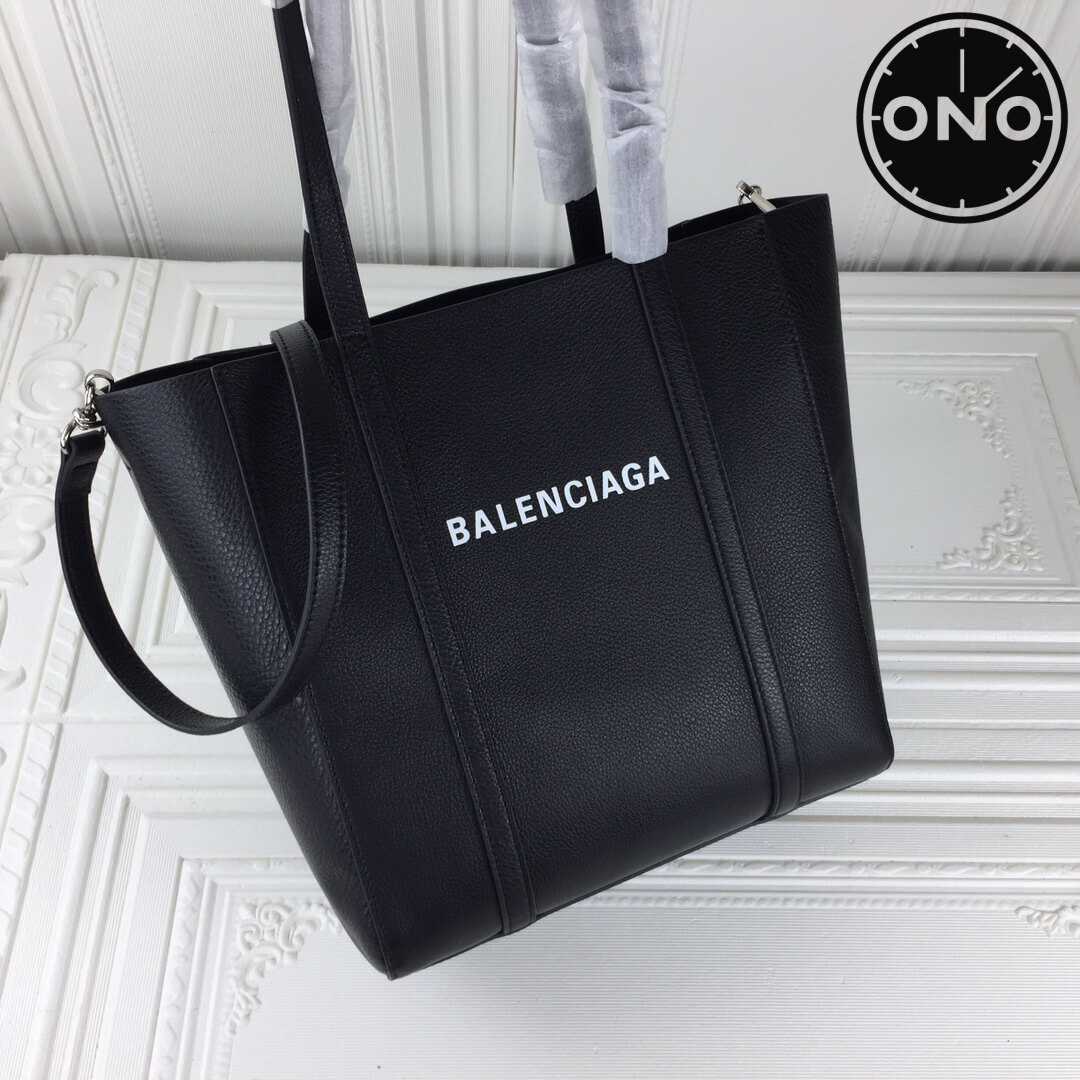 balenciaga_women_102_5.jpg