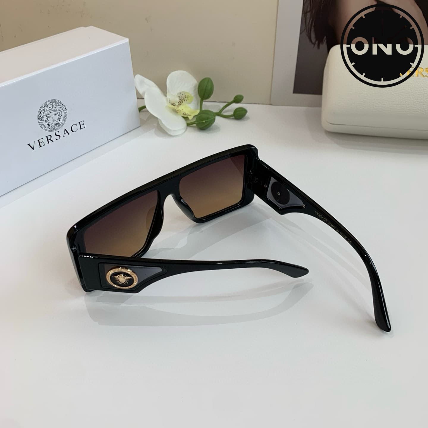 versace-glasses_1_7.jpg