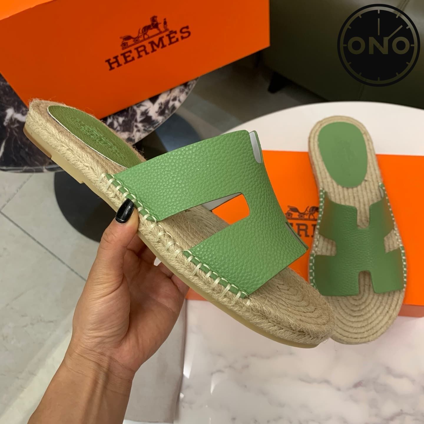 hermes-slippers_39_4.jpg