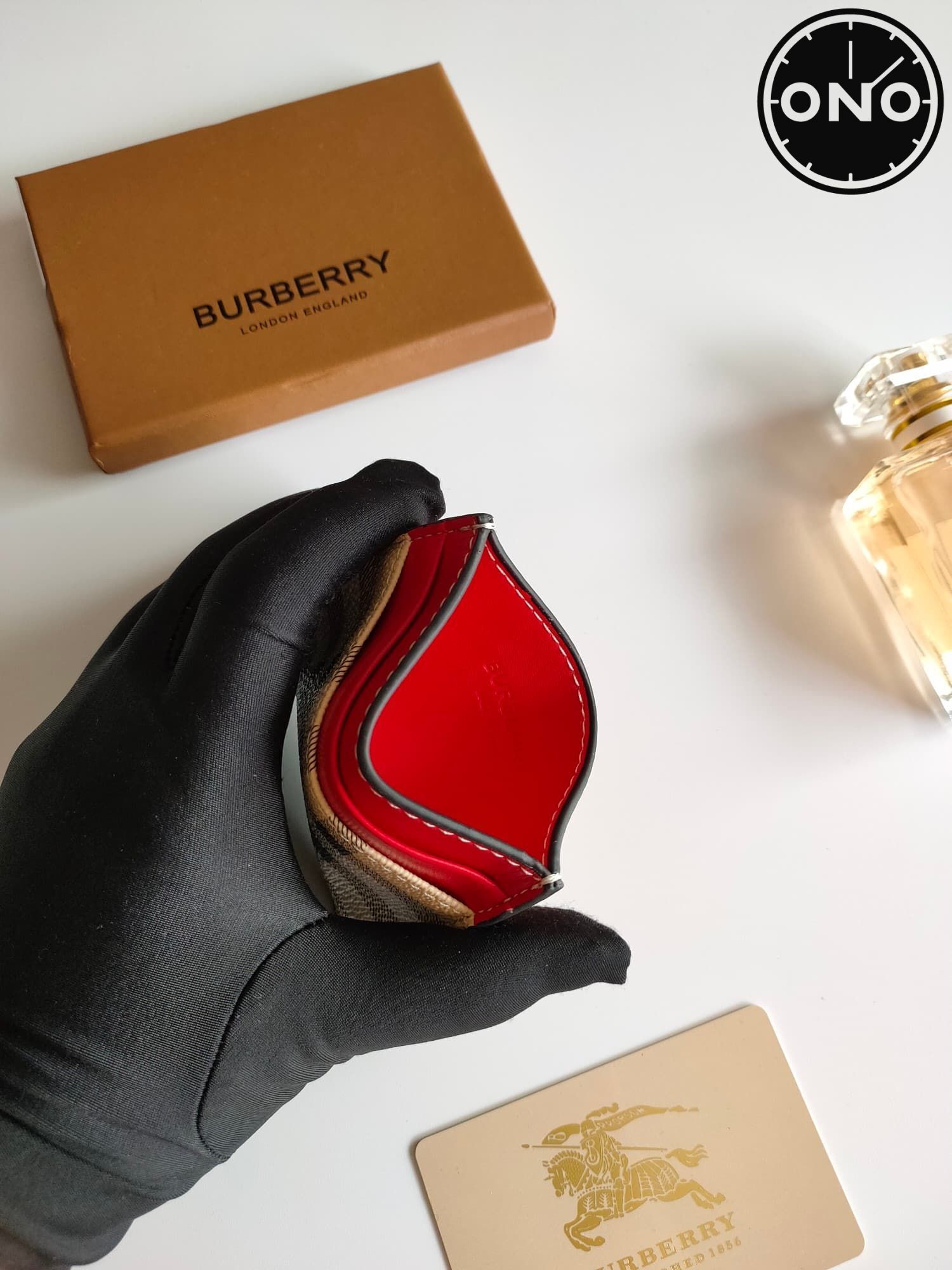 burberry-wallet_15_4.jpg