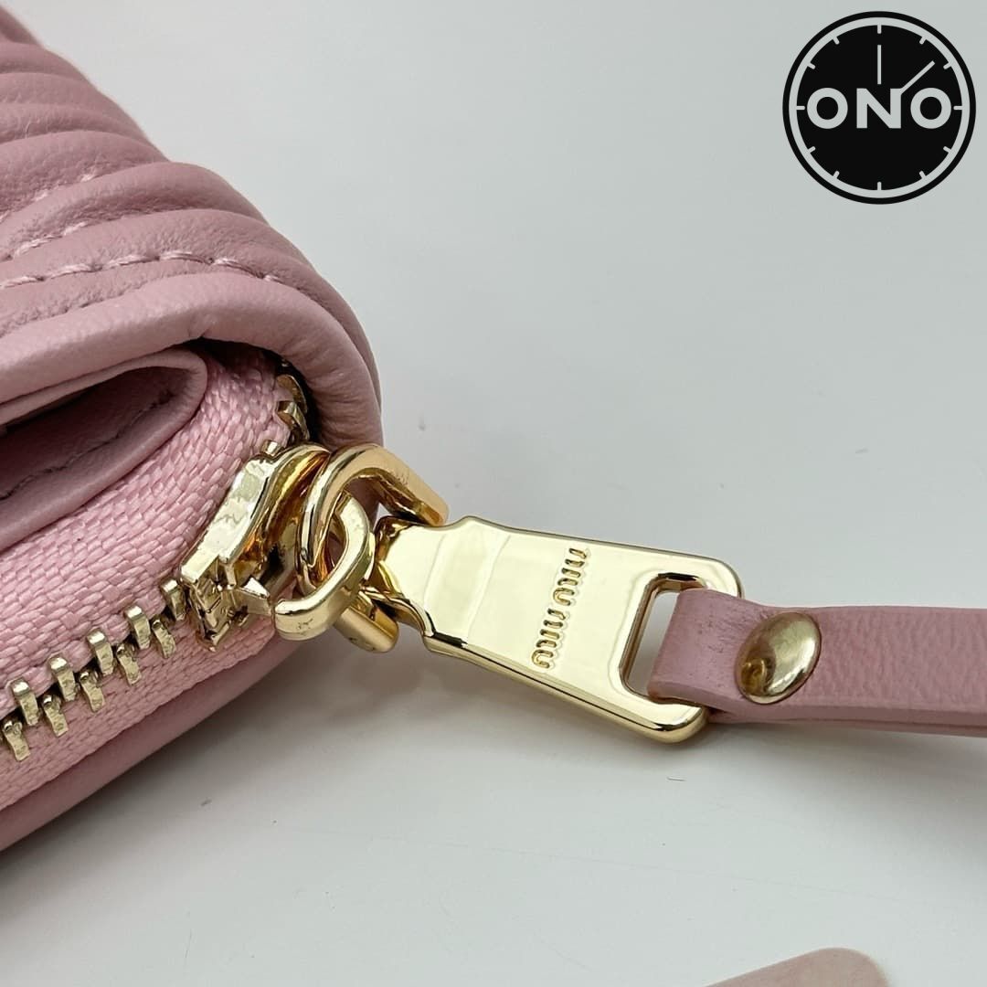 miumiu_wallet_4_8.jpg
