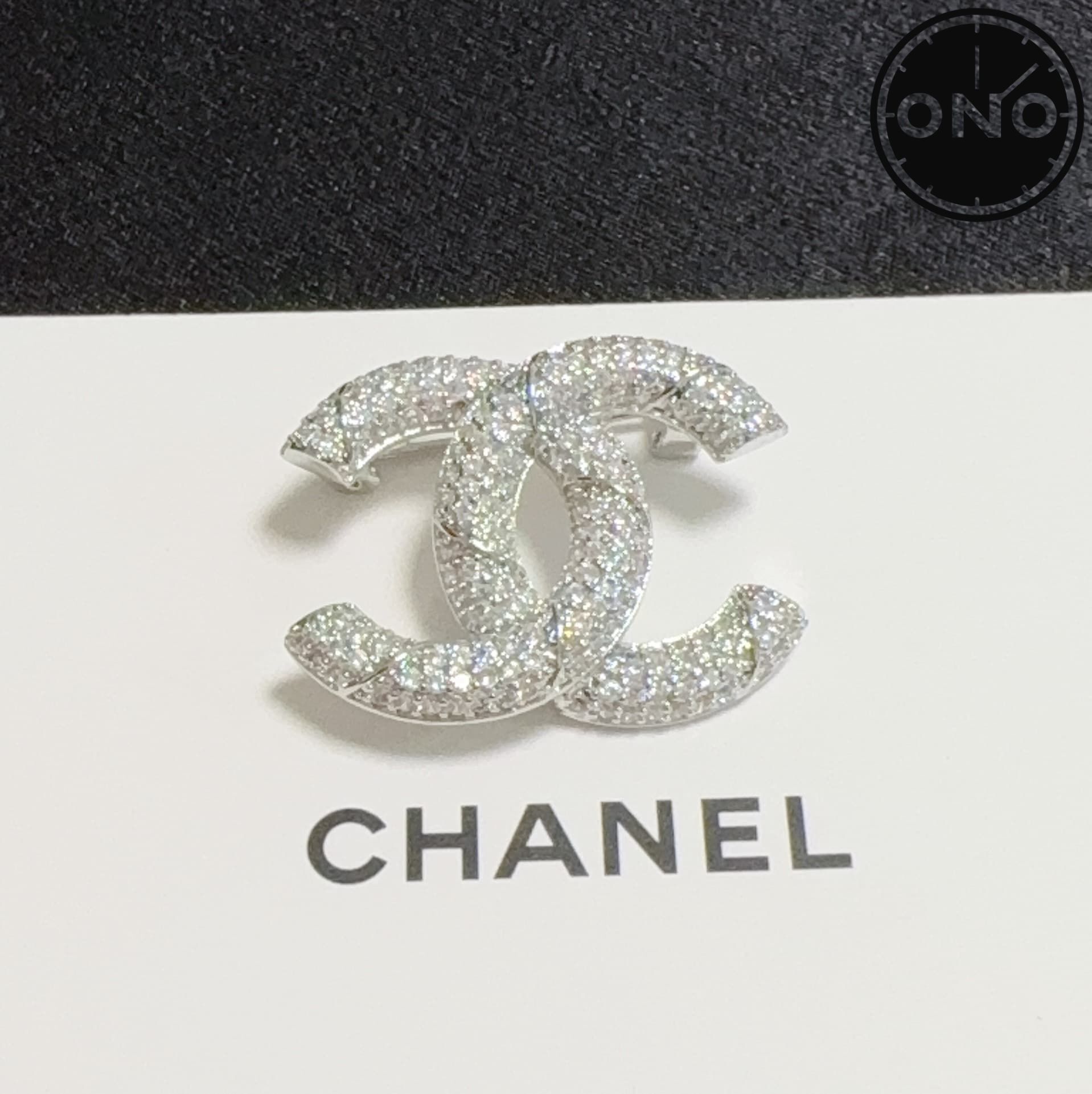 chanel-brooch_7_4.jpg