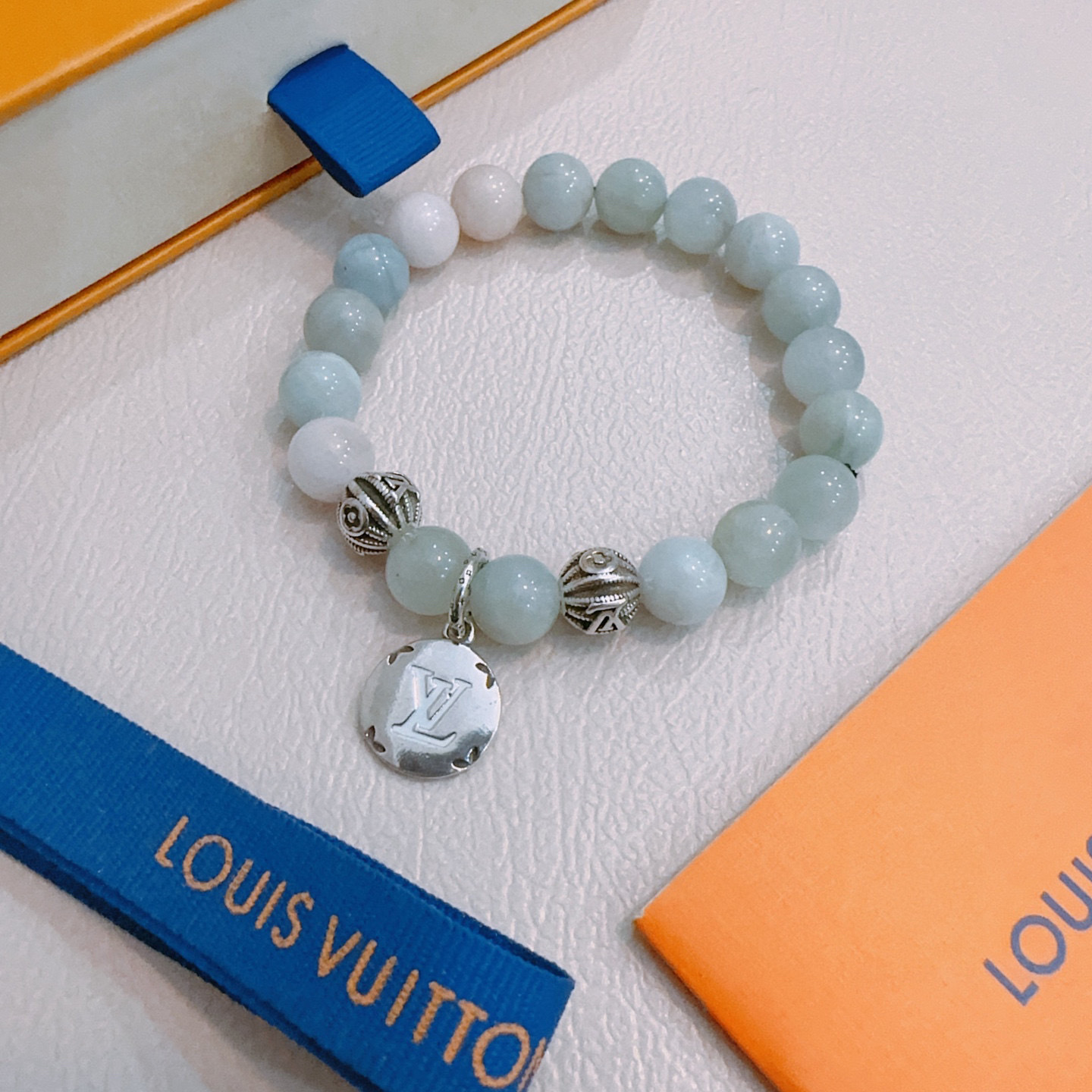 lv-bracelet_22_5.jpg