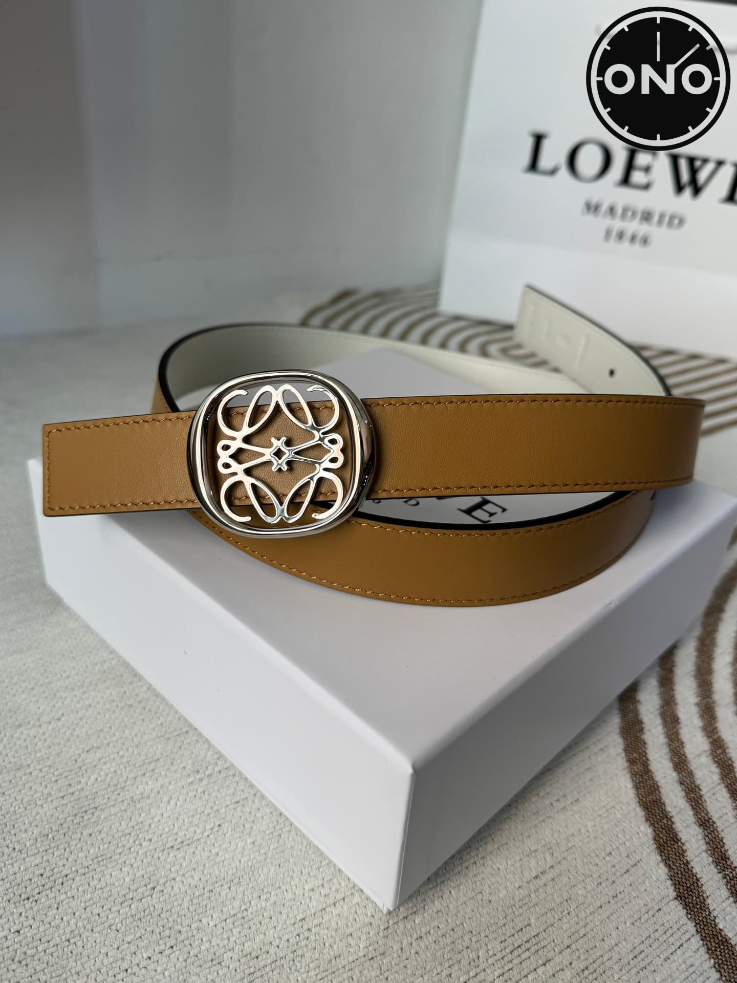 loewe_belt_28_1.jpg