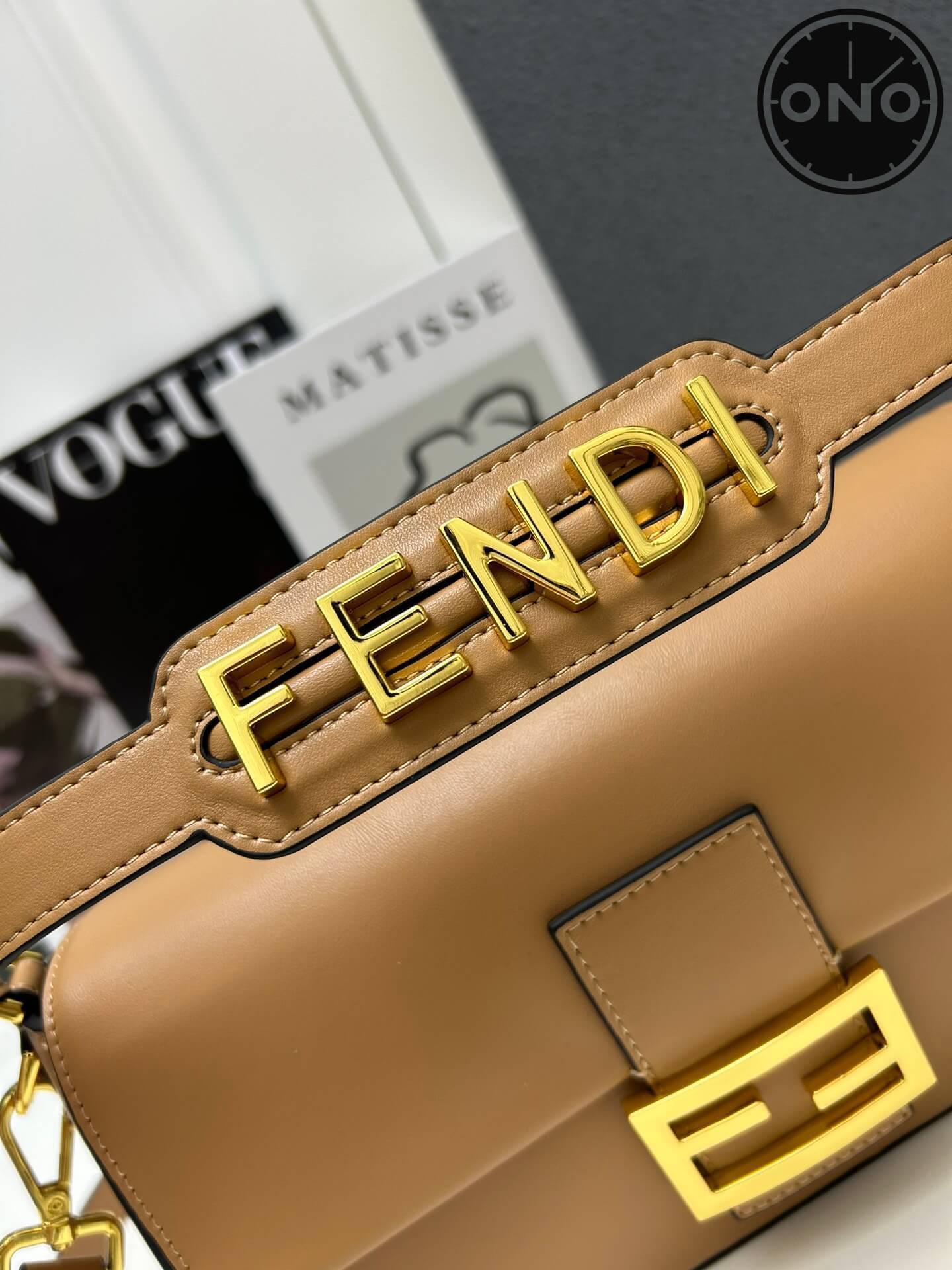 fendi_women_61_3.jpg
