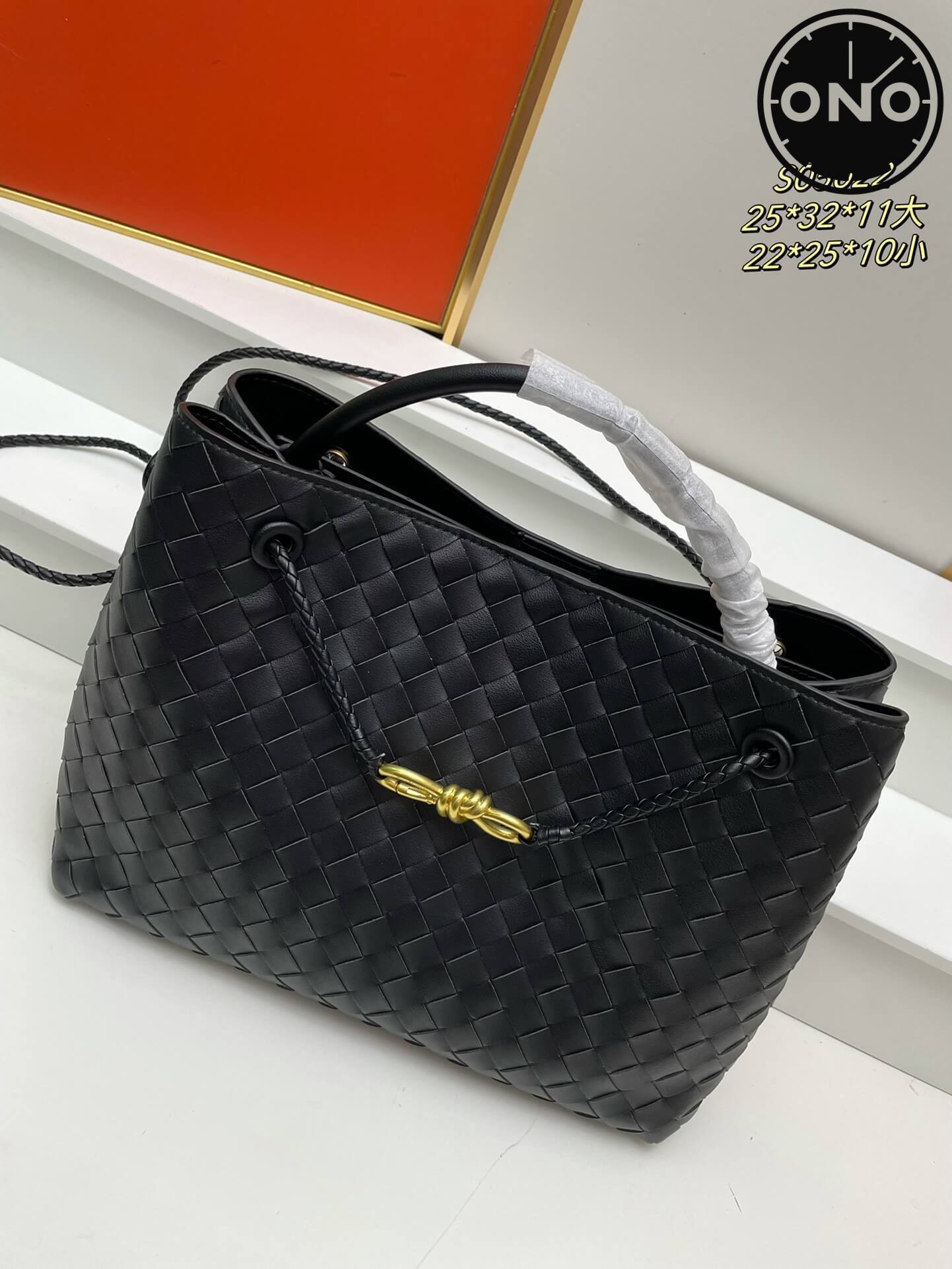 bottega_veneta_women_10_2.jpg